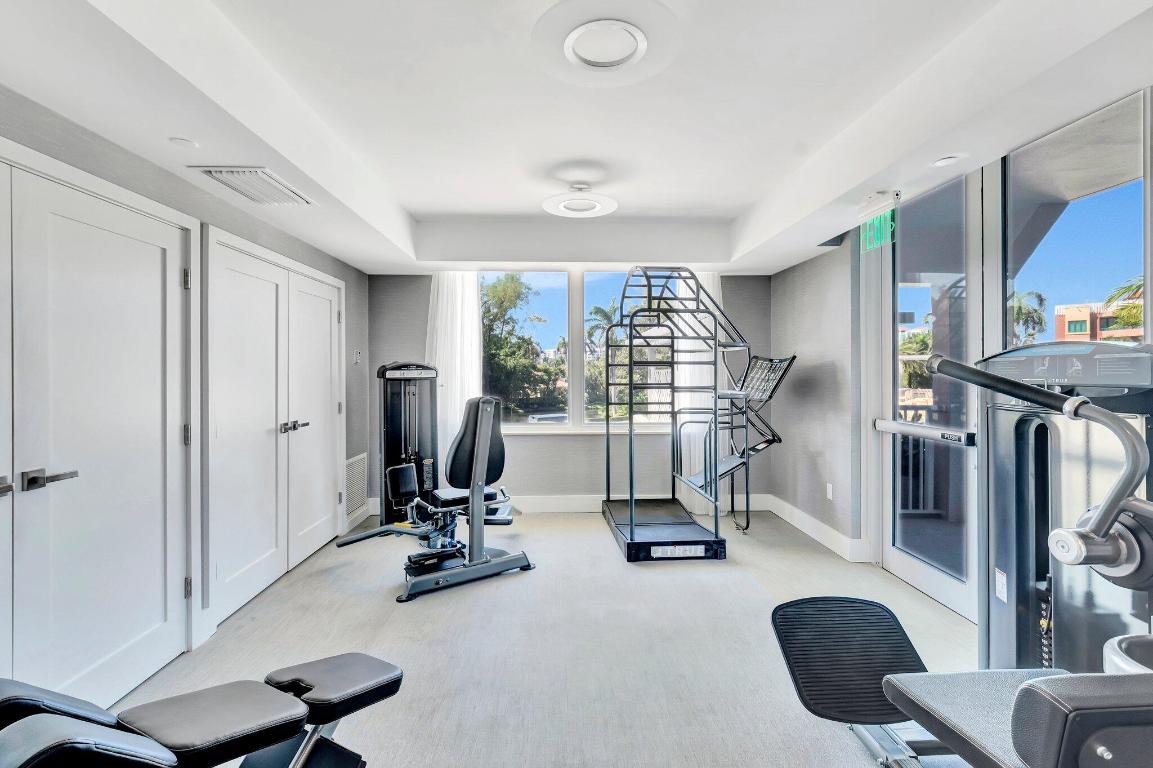 300 SE 5th Avenue 6160