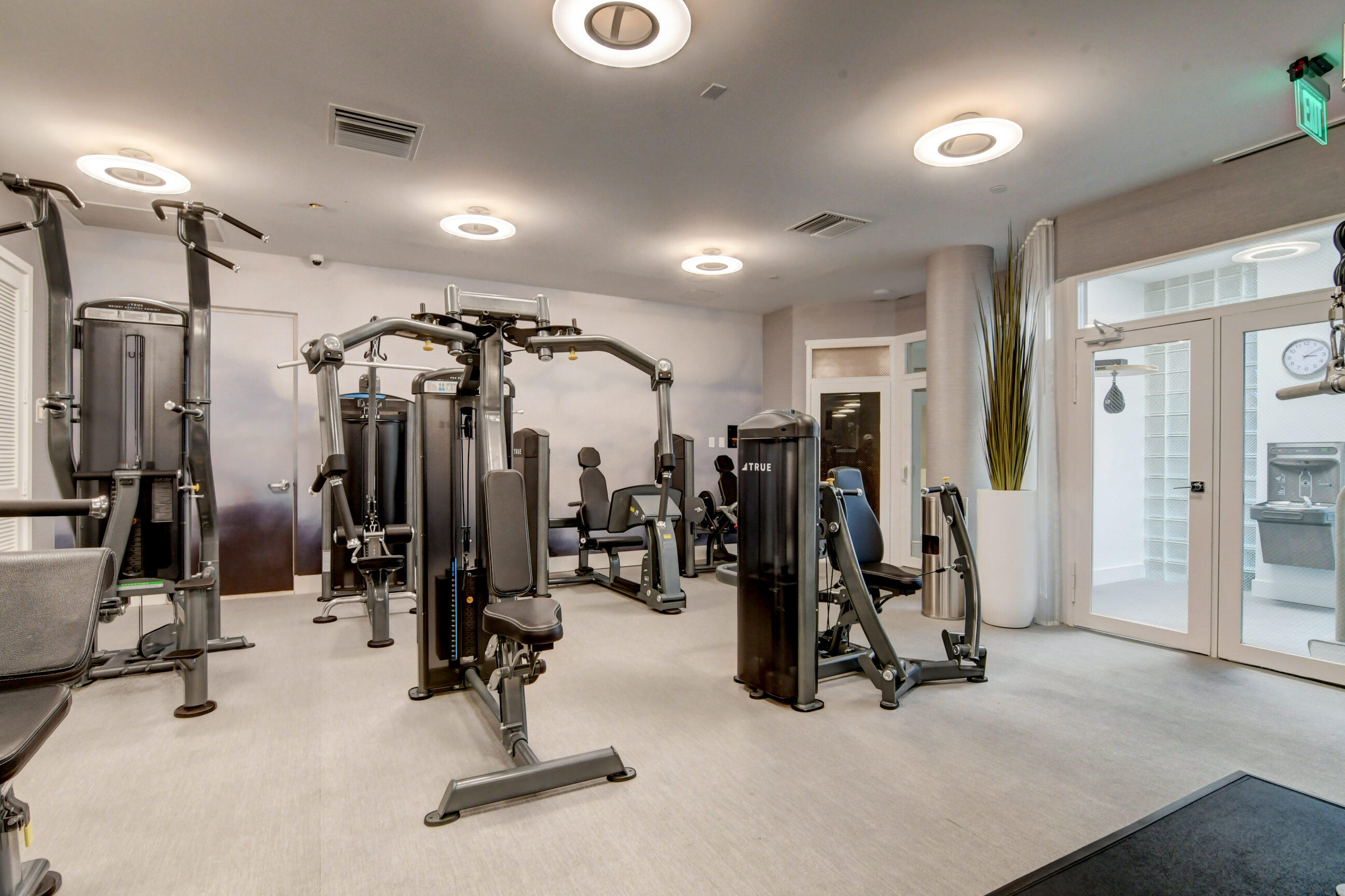 300 SE 5th Avenue 6160