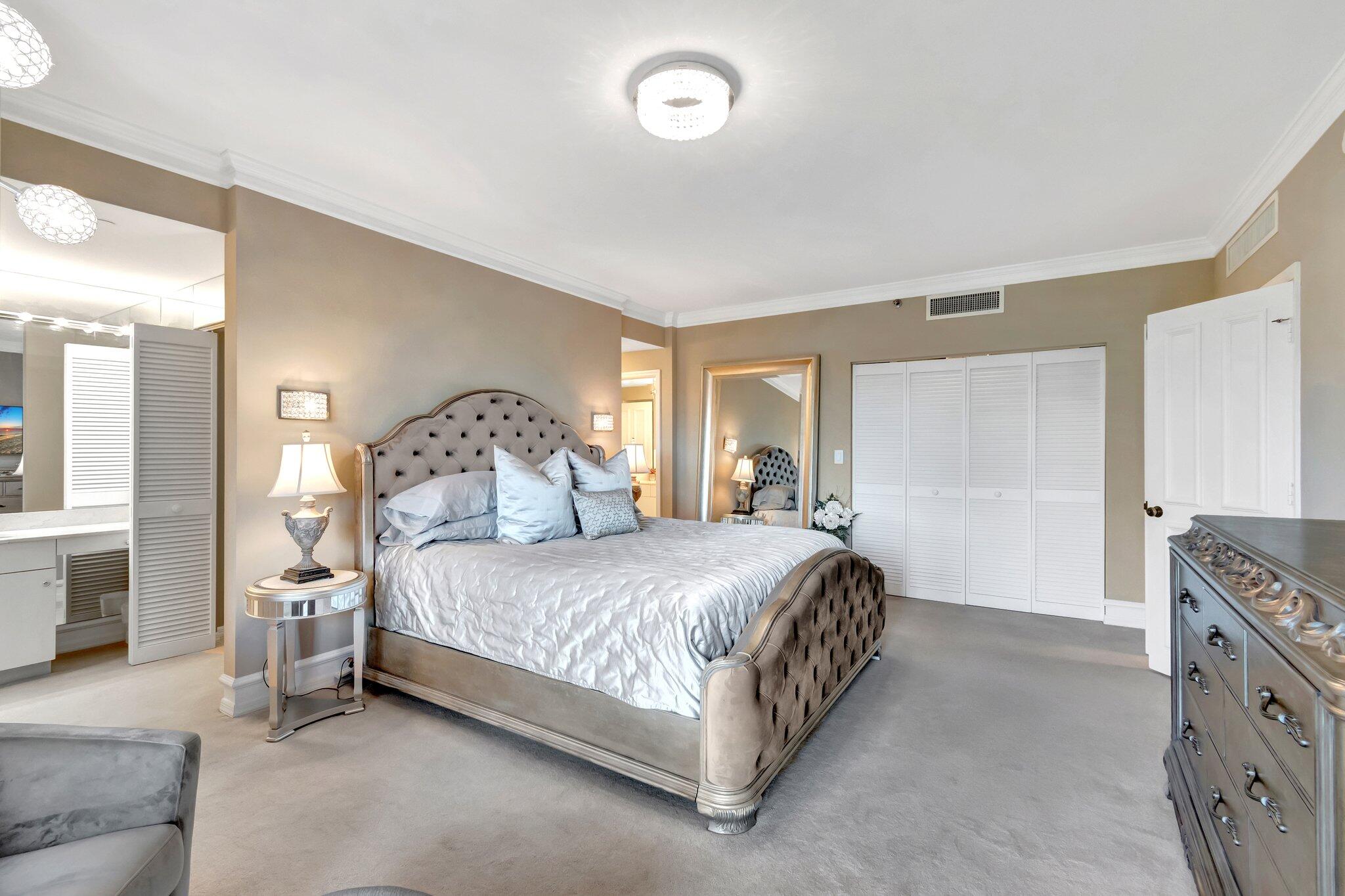 300 SE 5th Avenue 6160