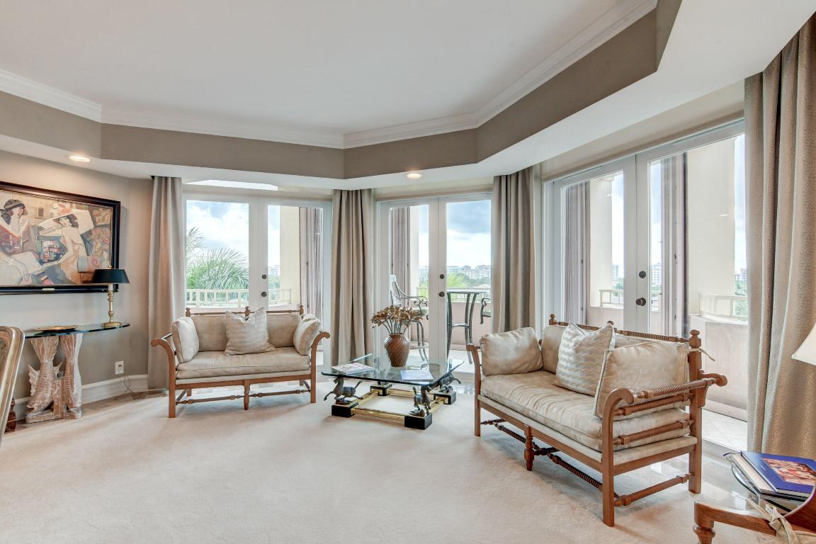 300 SE 5th Avenue 6160