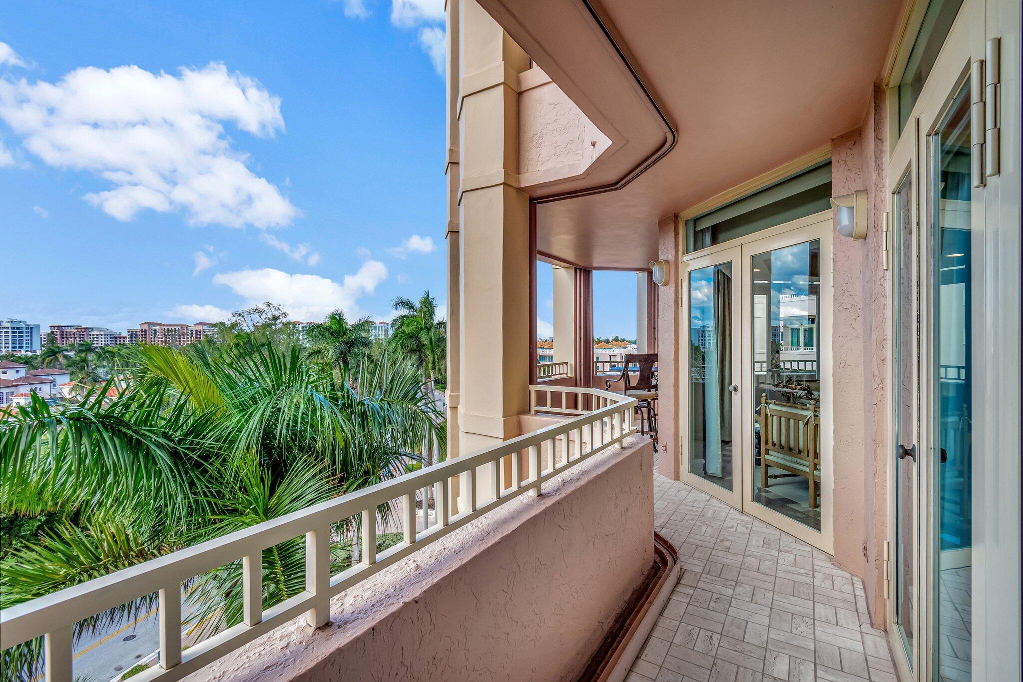 300 SE 5th Avenue 6160