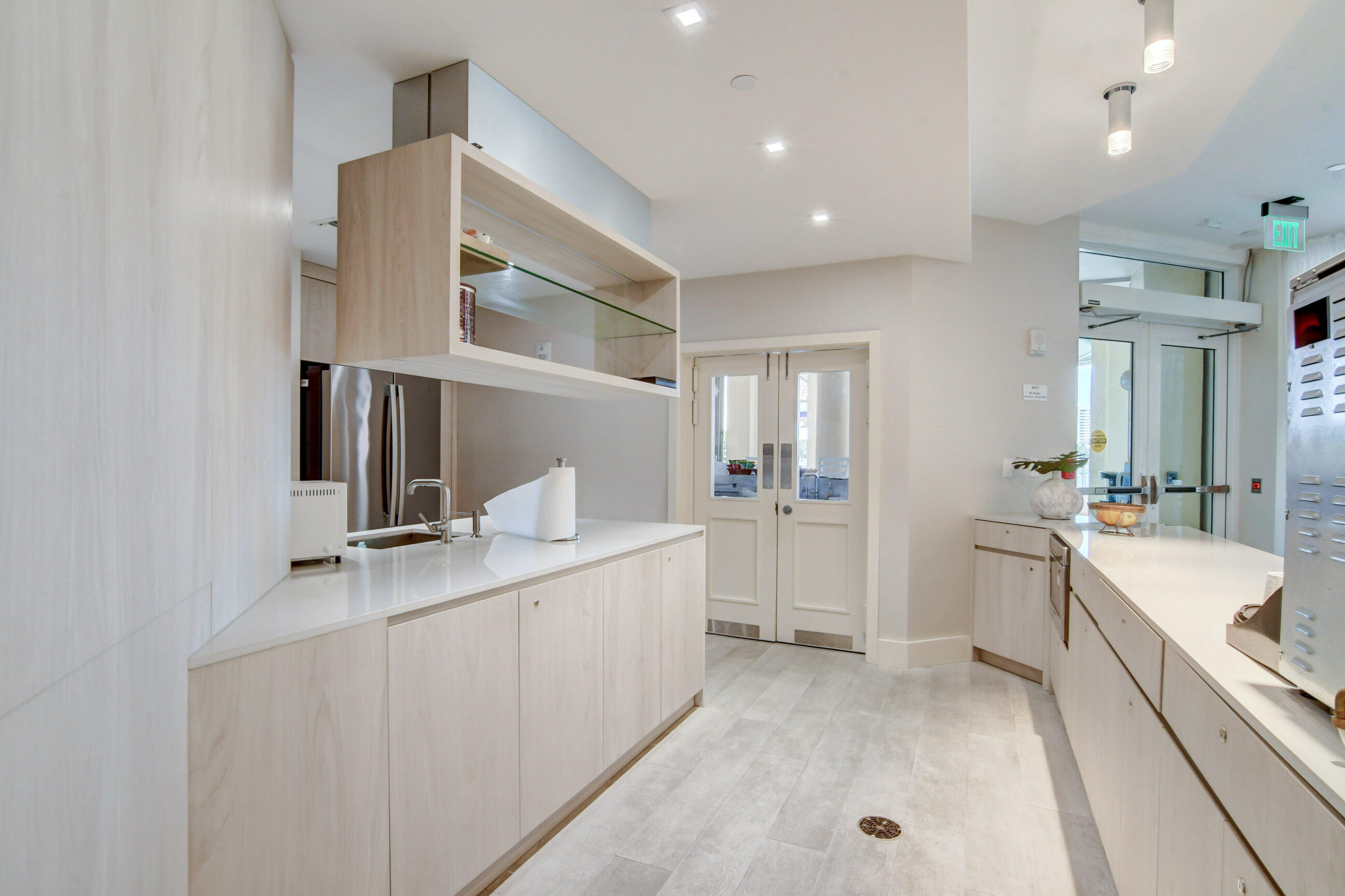 300 SE 5th Avenue 6160