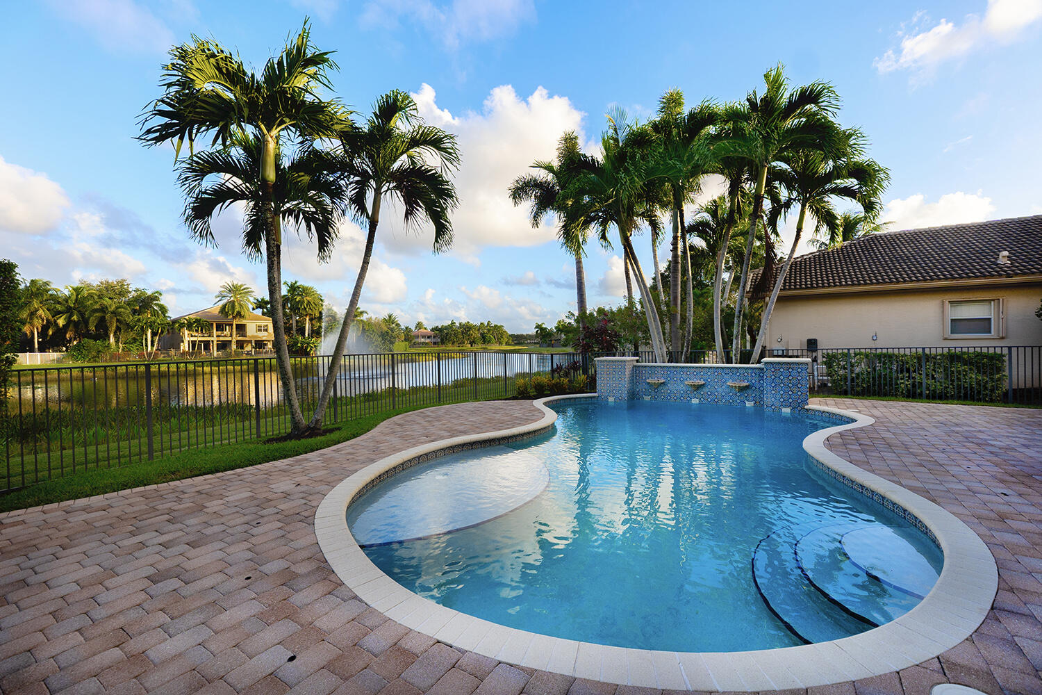 10718 Canyon Bay Lane