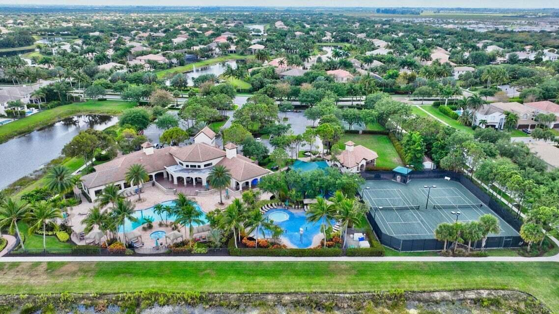10718 Canyon Bay Lane