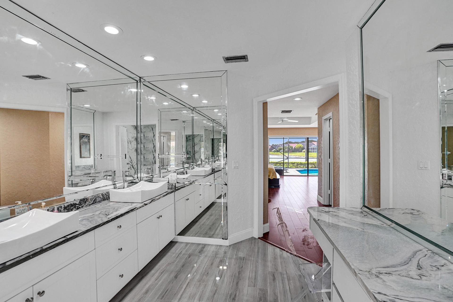 11115 Boca Woods Lane