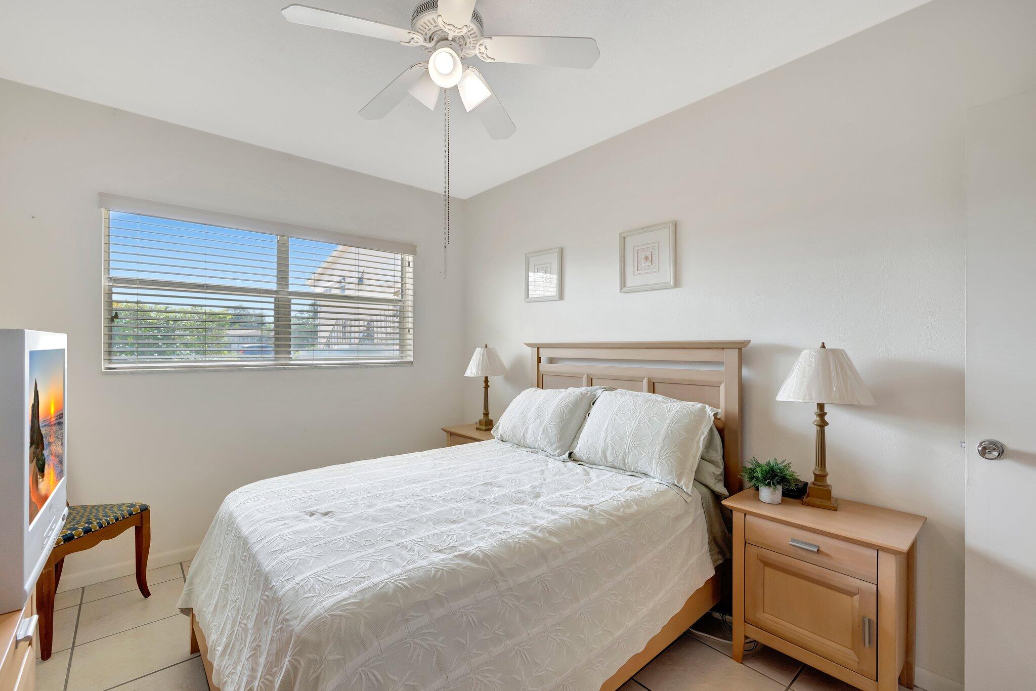2106 NE 56th Court 102