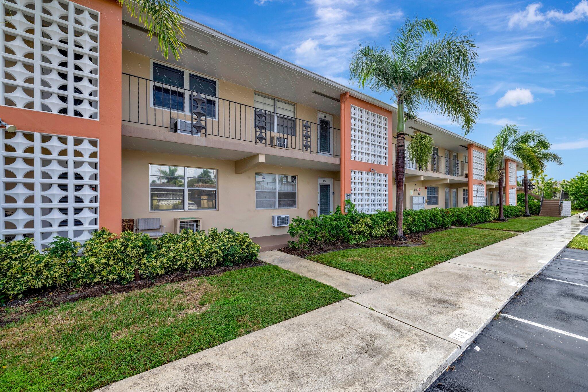 2106 NE 56th Court 102