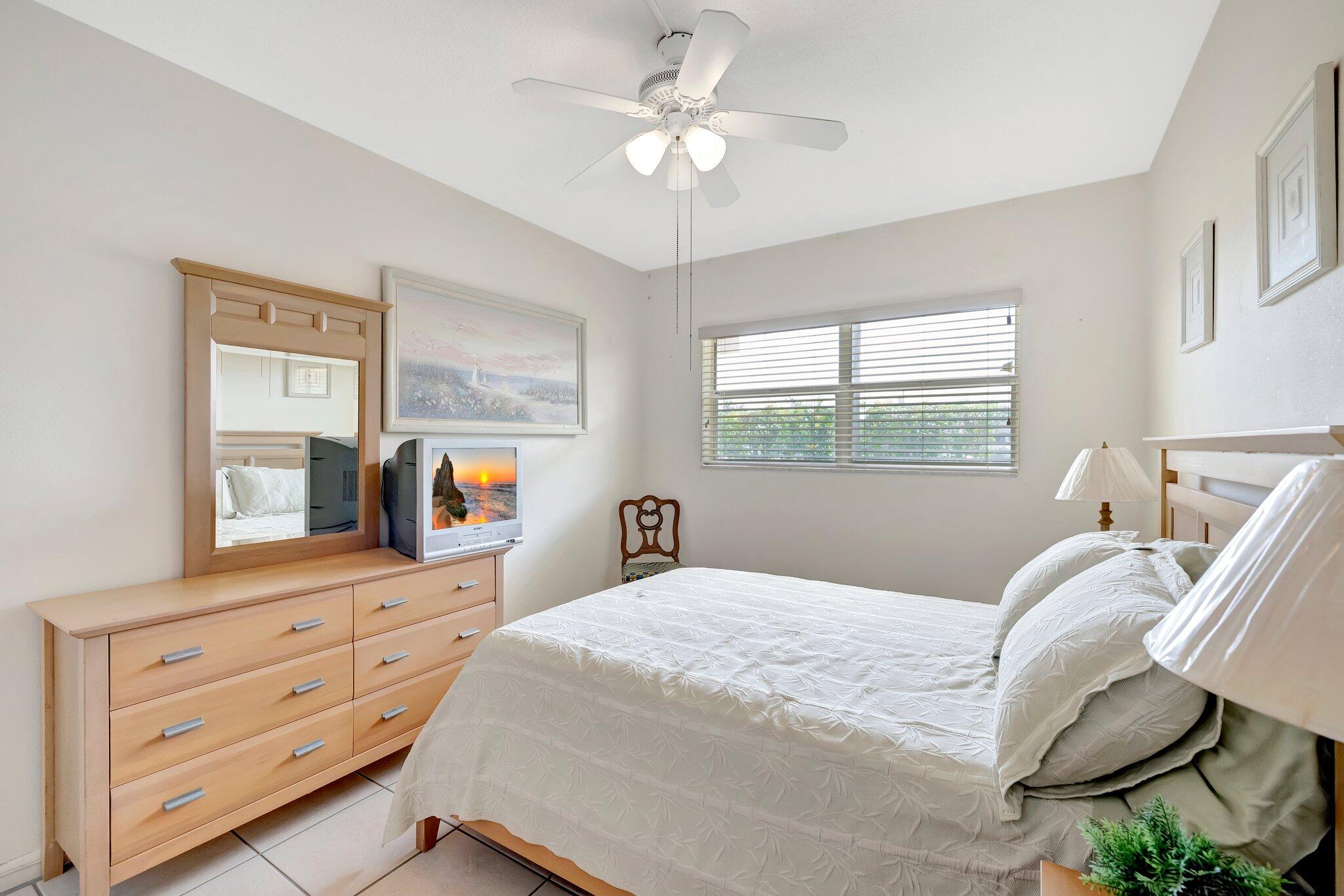 2106 NE 56th Court 102