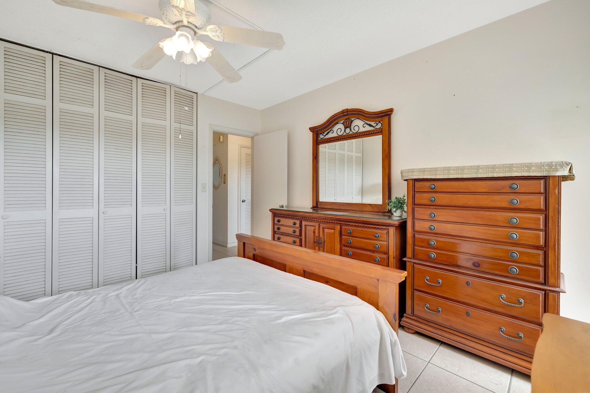 2106 NE 56th Court 102
