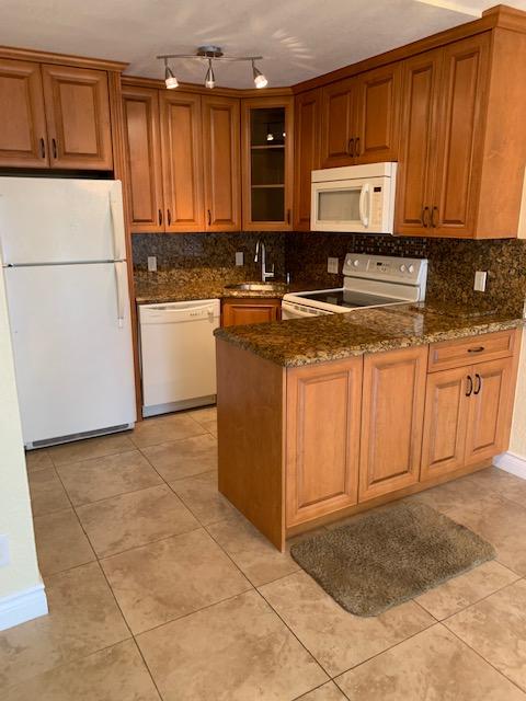 1907 NE 2nd Street 16