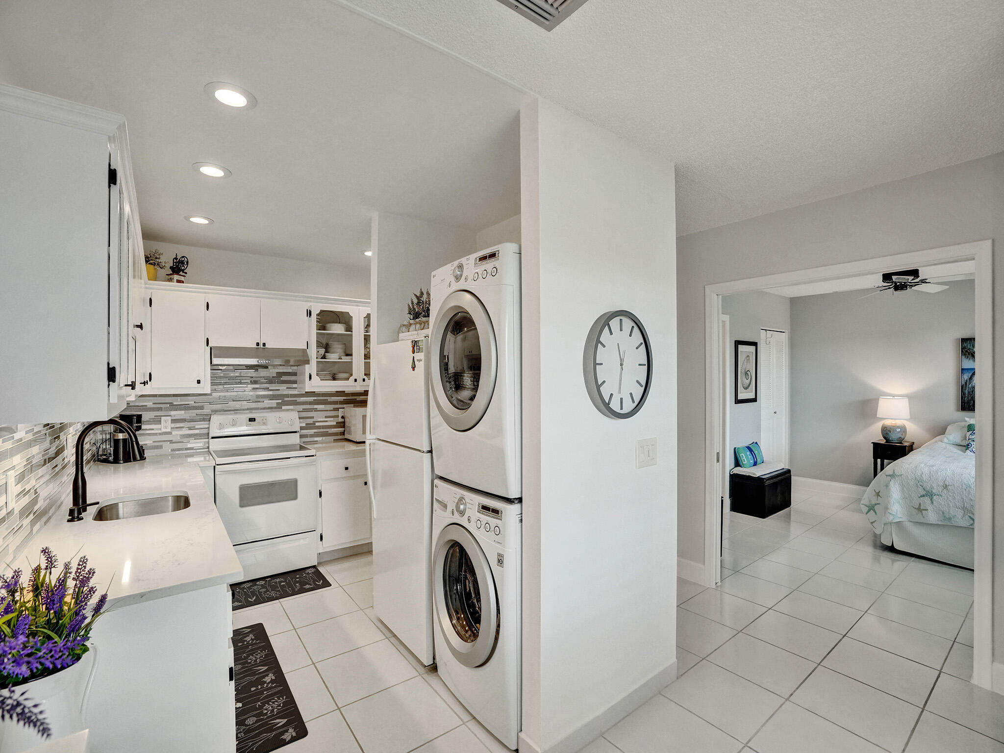 1120 Mahogany Way 202