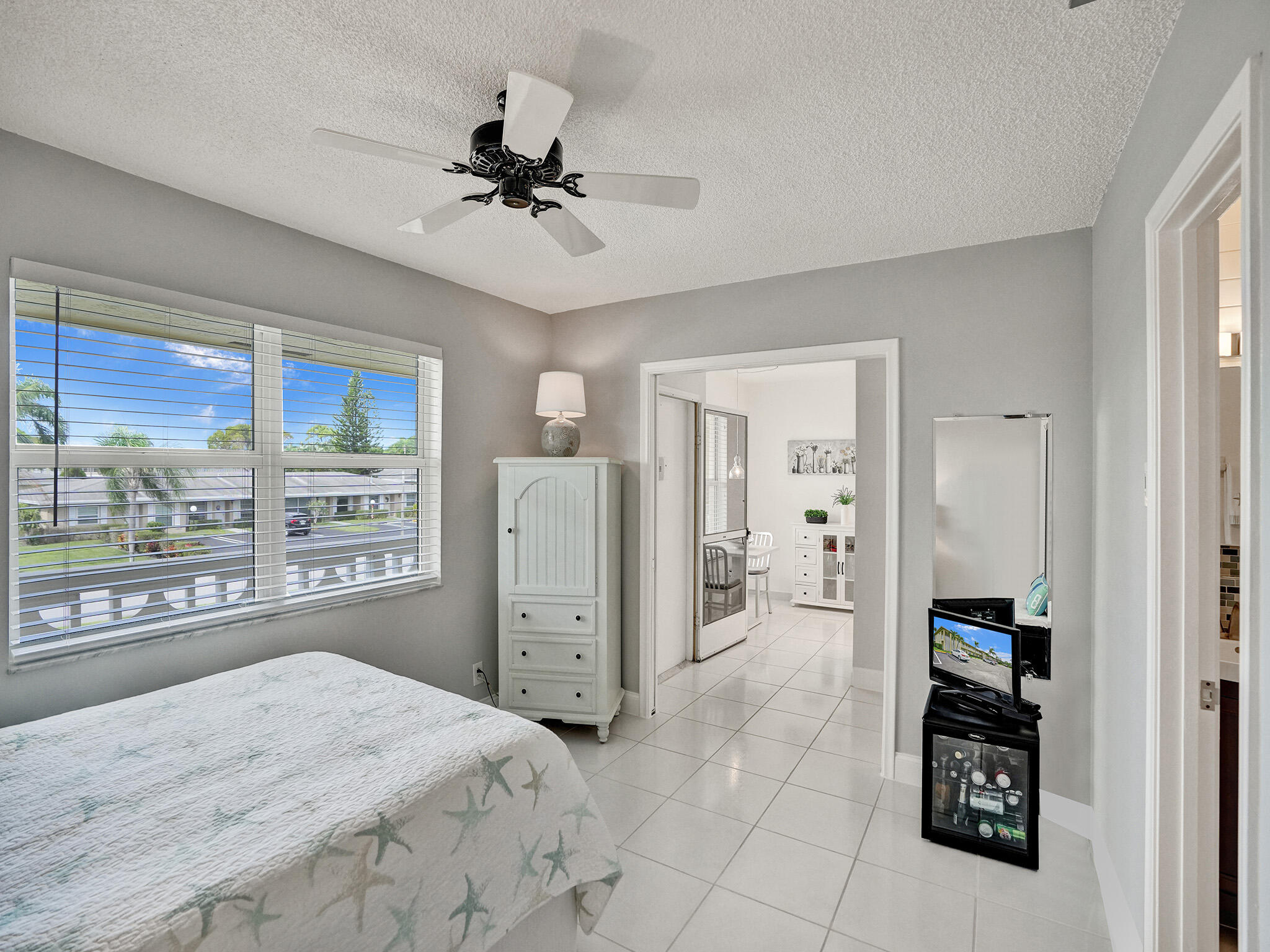 1120 Mahogany Way 202