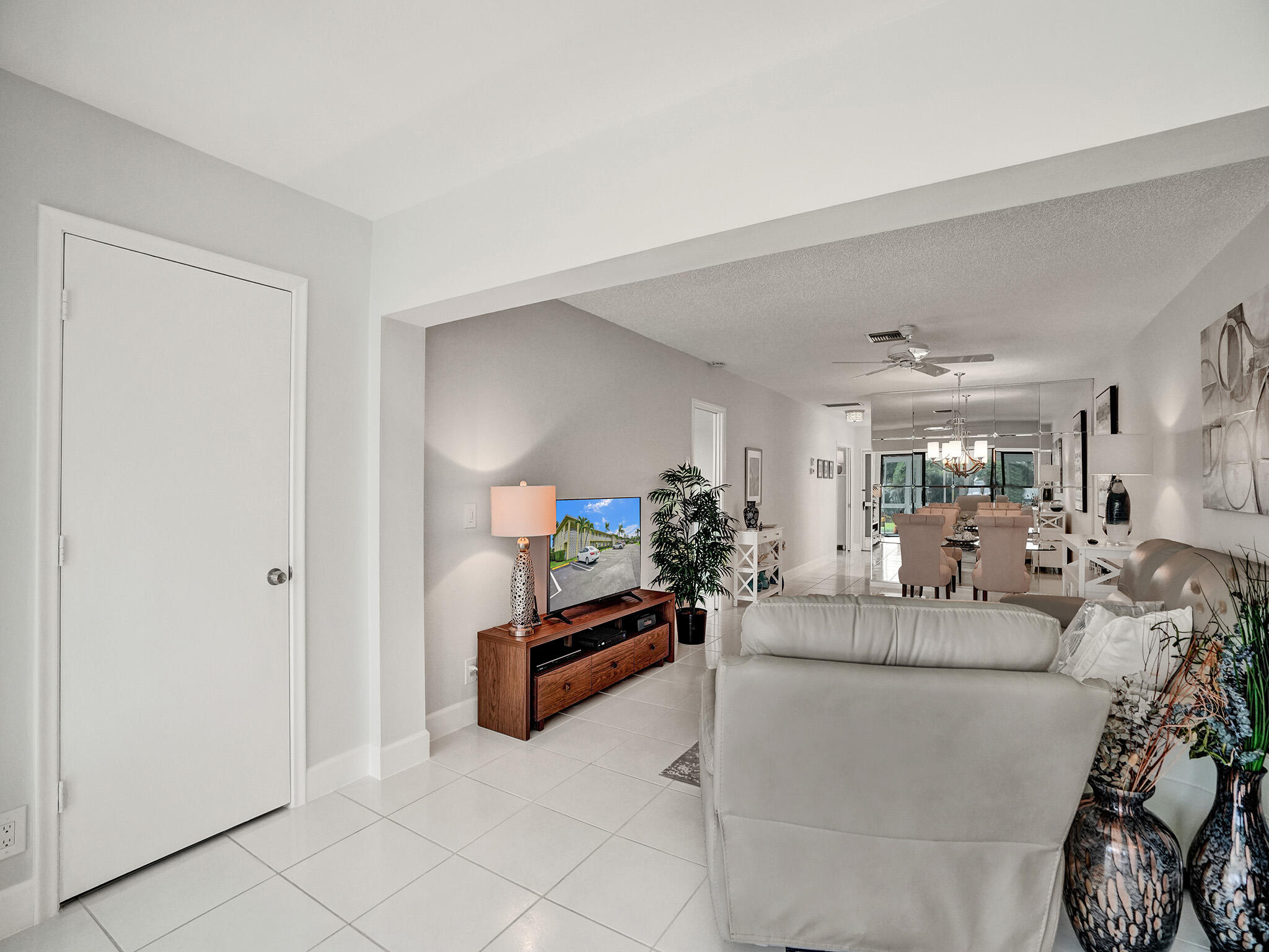 1120 Mahogany Way 202