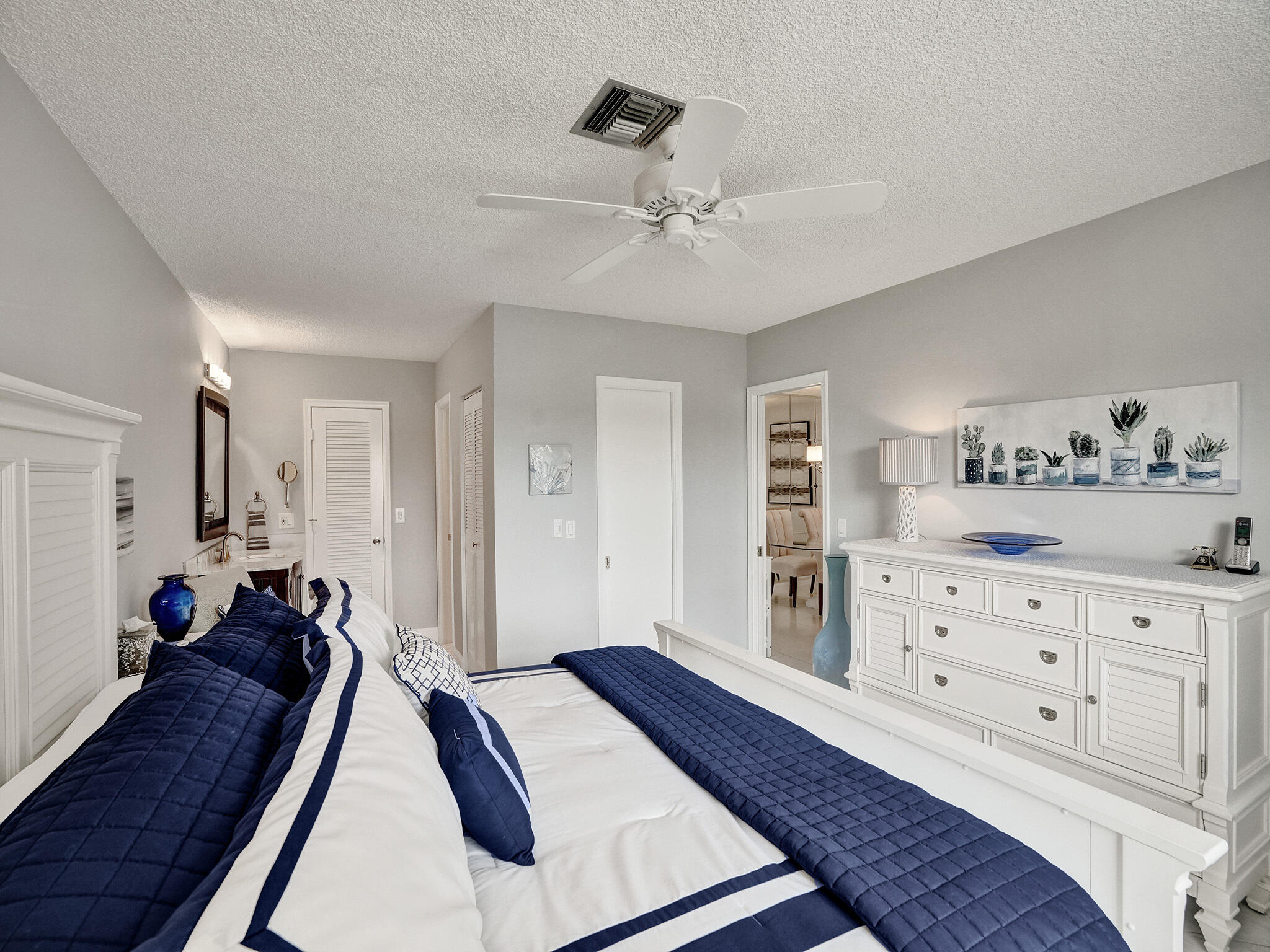 1120 Mahogany Way 202