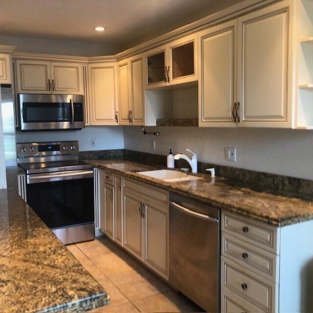 1020 Citrus Way 101