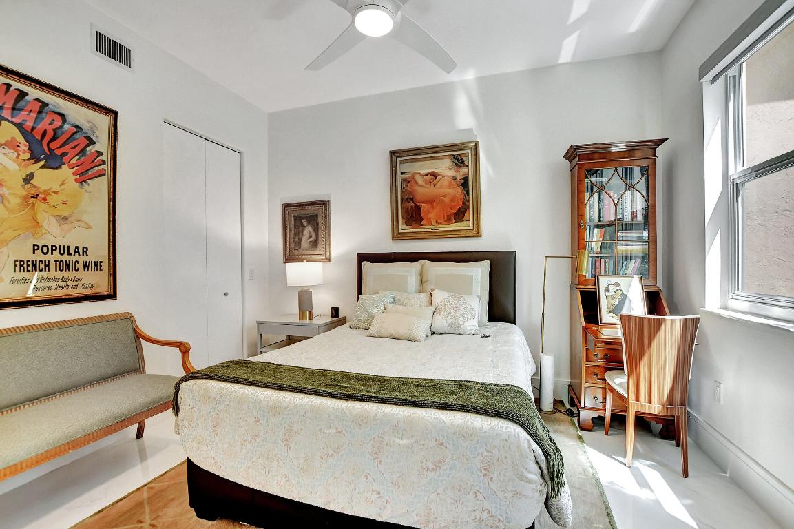 2481 NW 59th Street 901