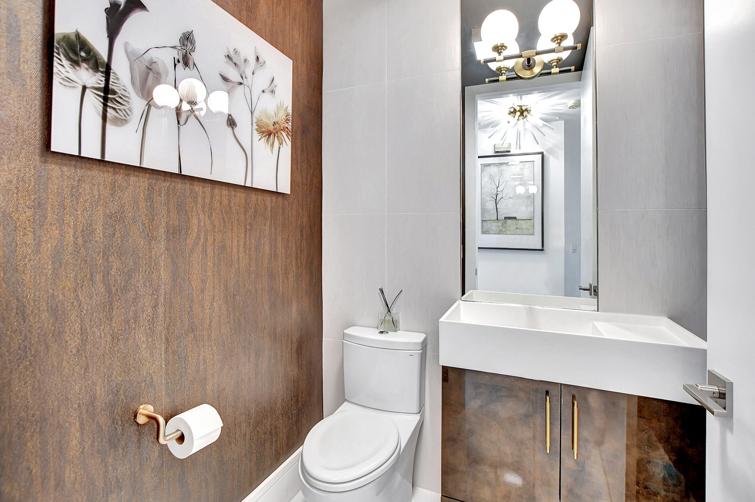 2481 NW 59th Street 901