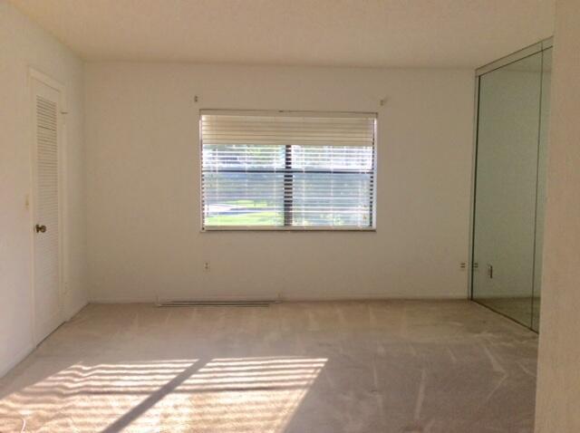 9264 Vista Del Lago H