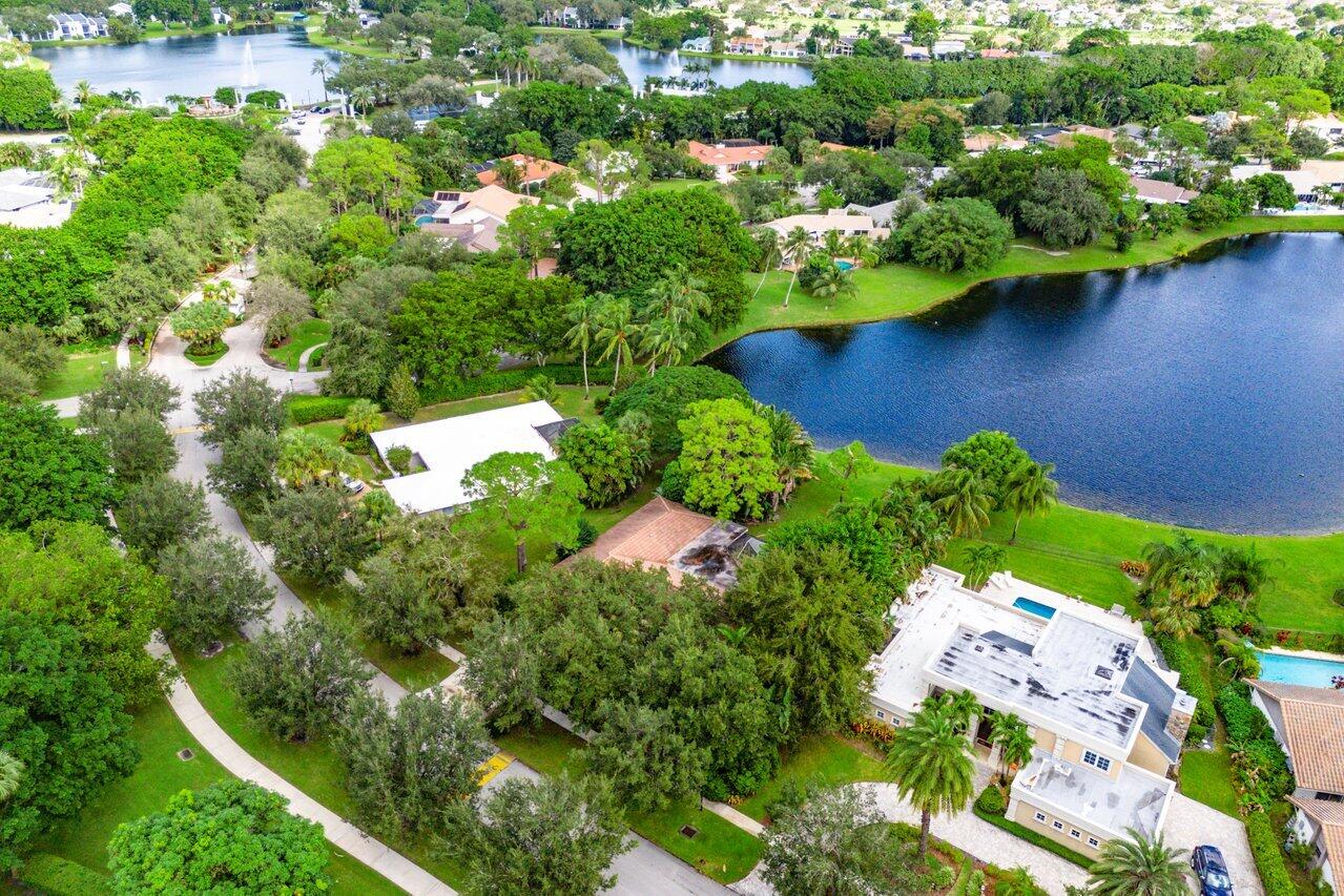 7276 Encina Lane