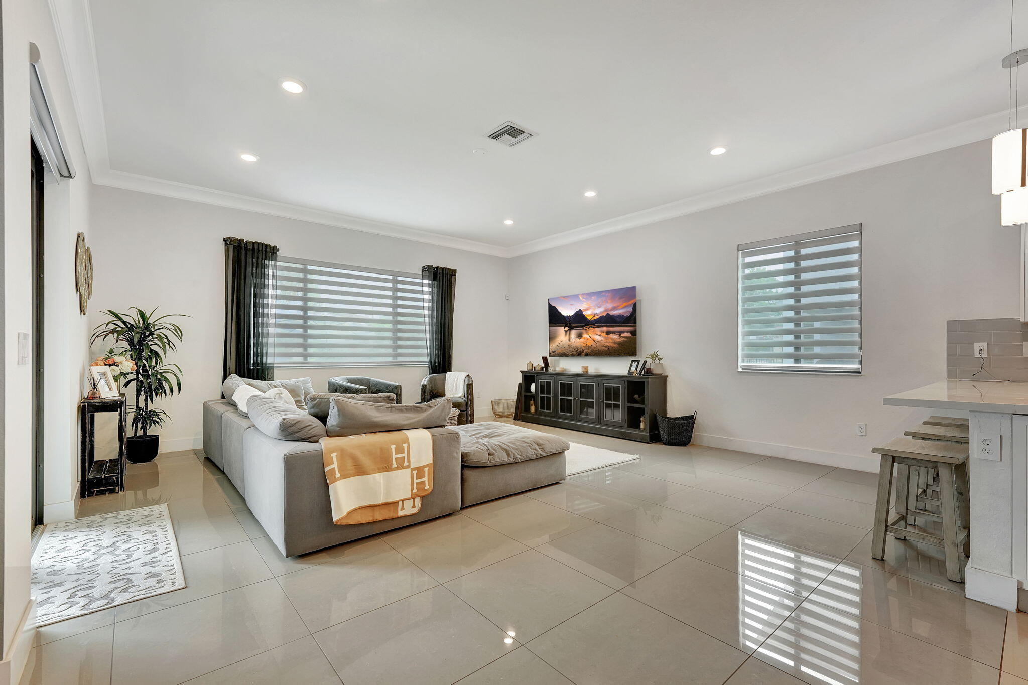 10795 Windward Street