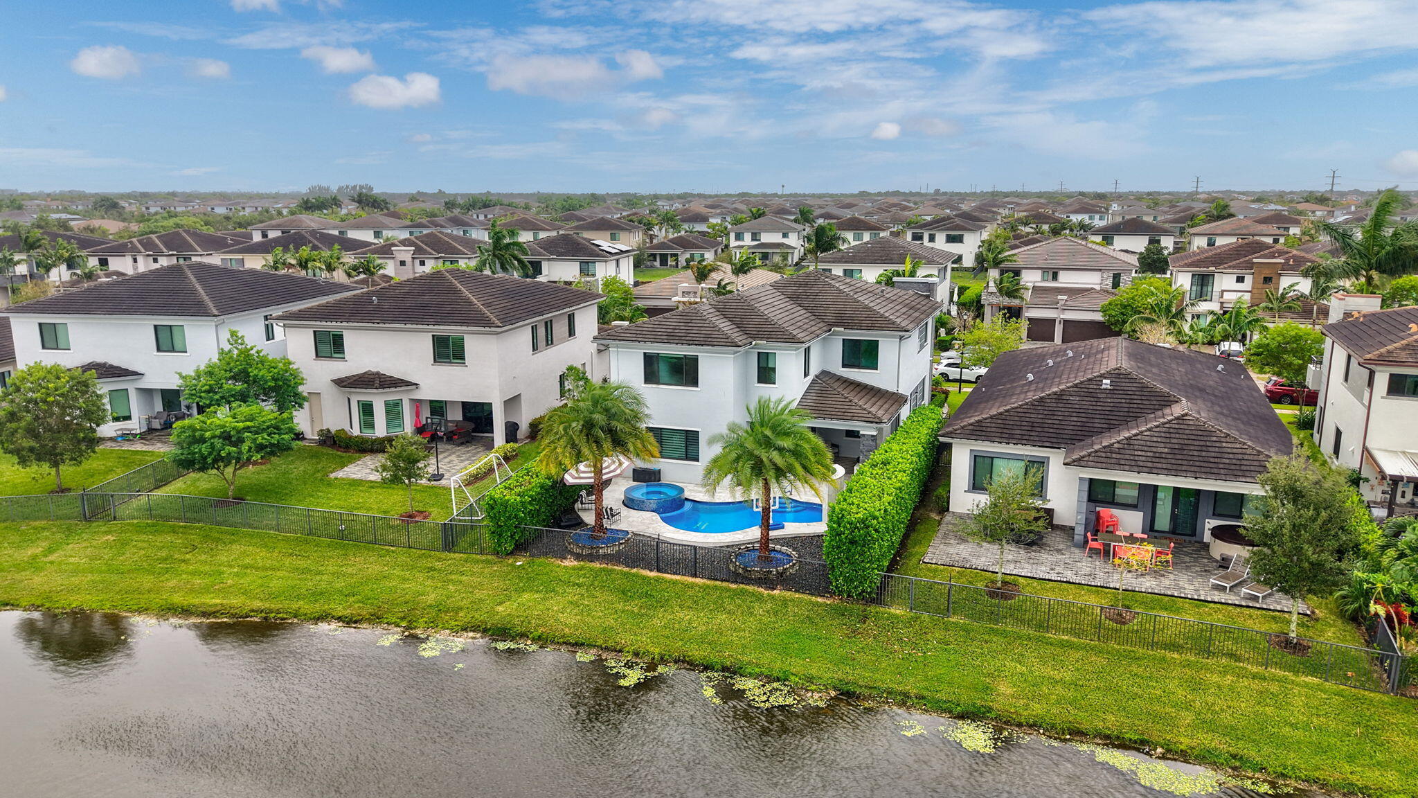 10795 Windward Street