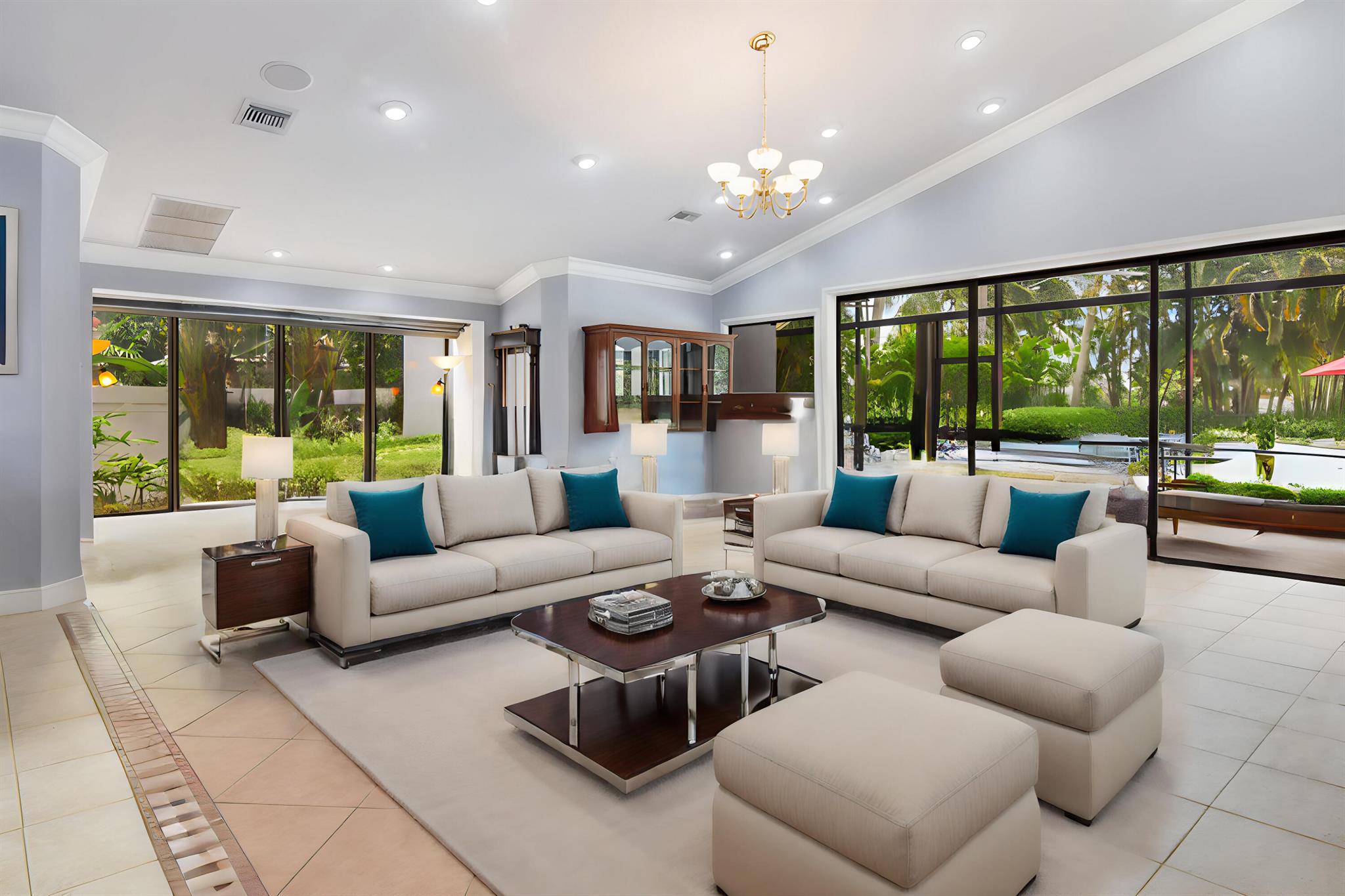 4335 Bocaire Boulevard