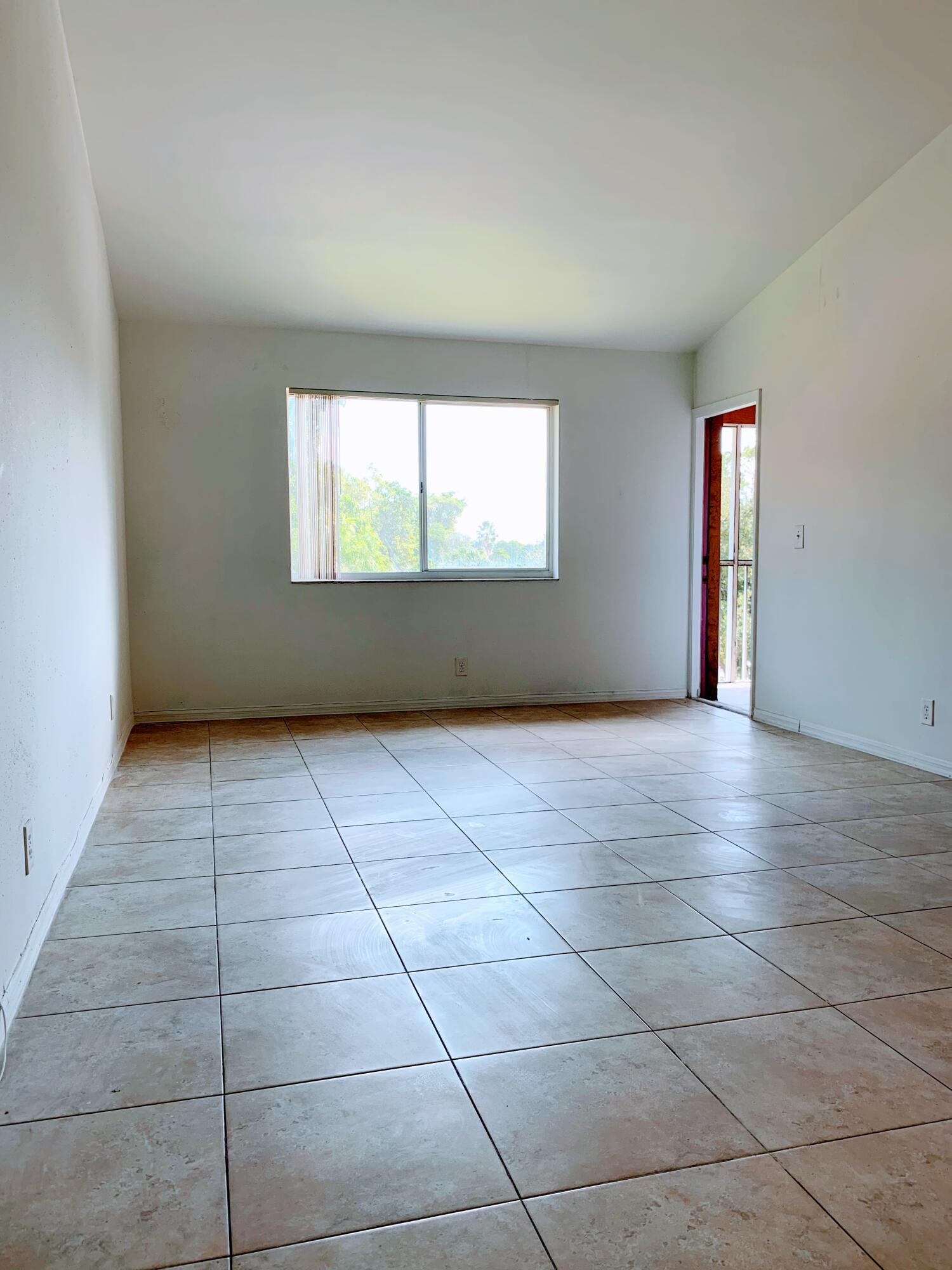 4015 W Mcnab Road D312