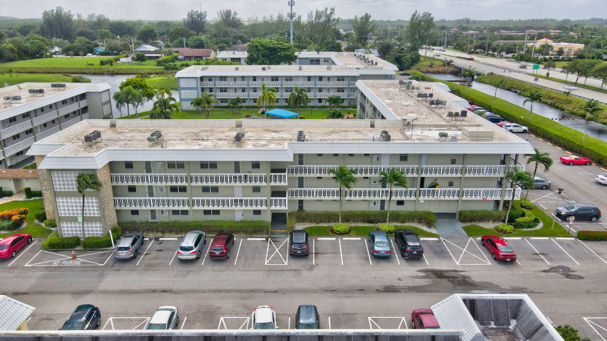 9872 Marina Boulevard 1428