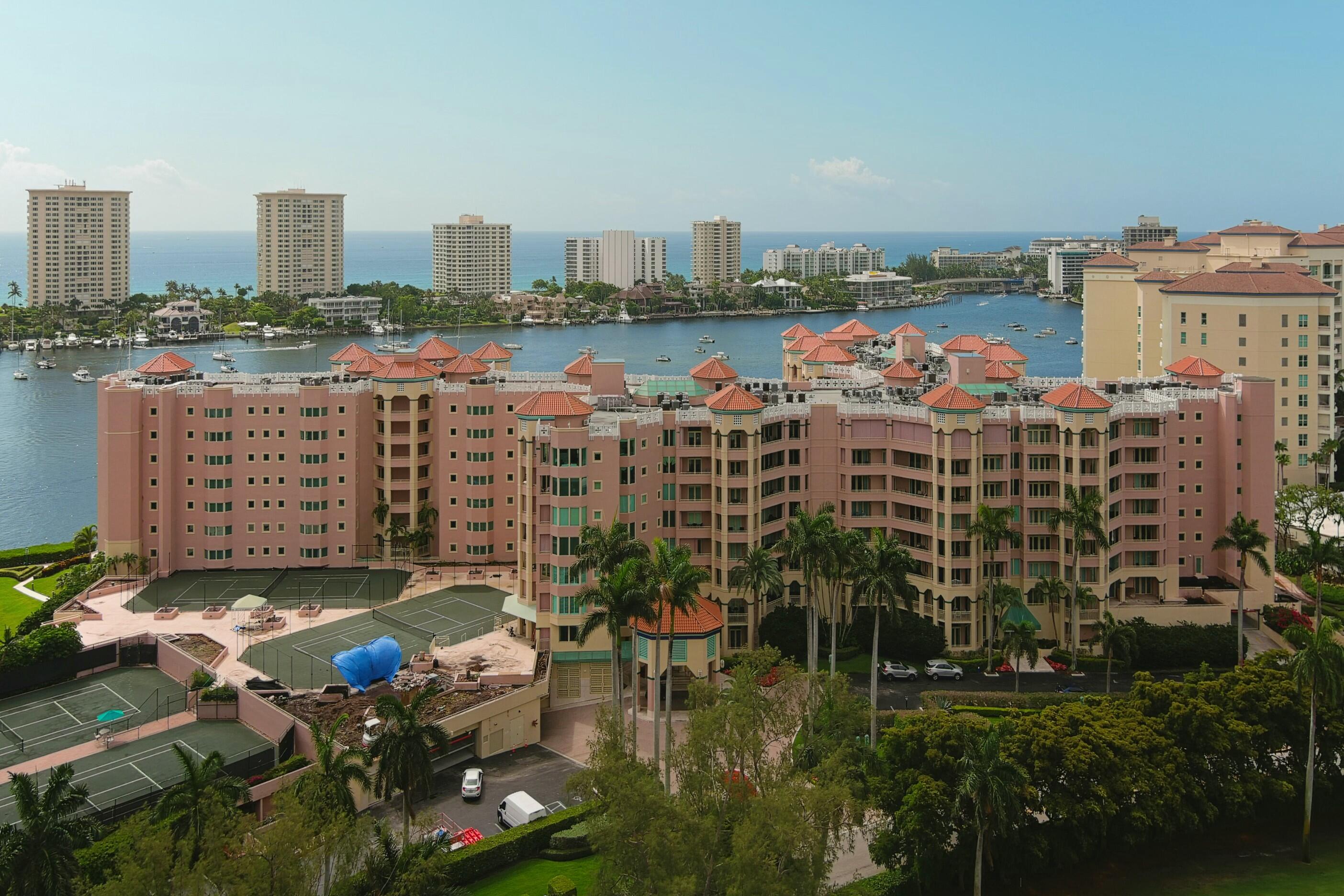 300 SE 5th Avenue 2090