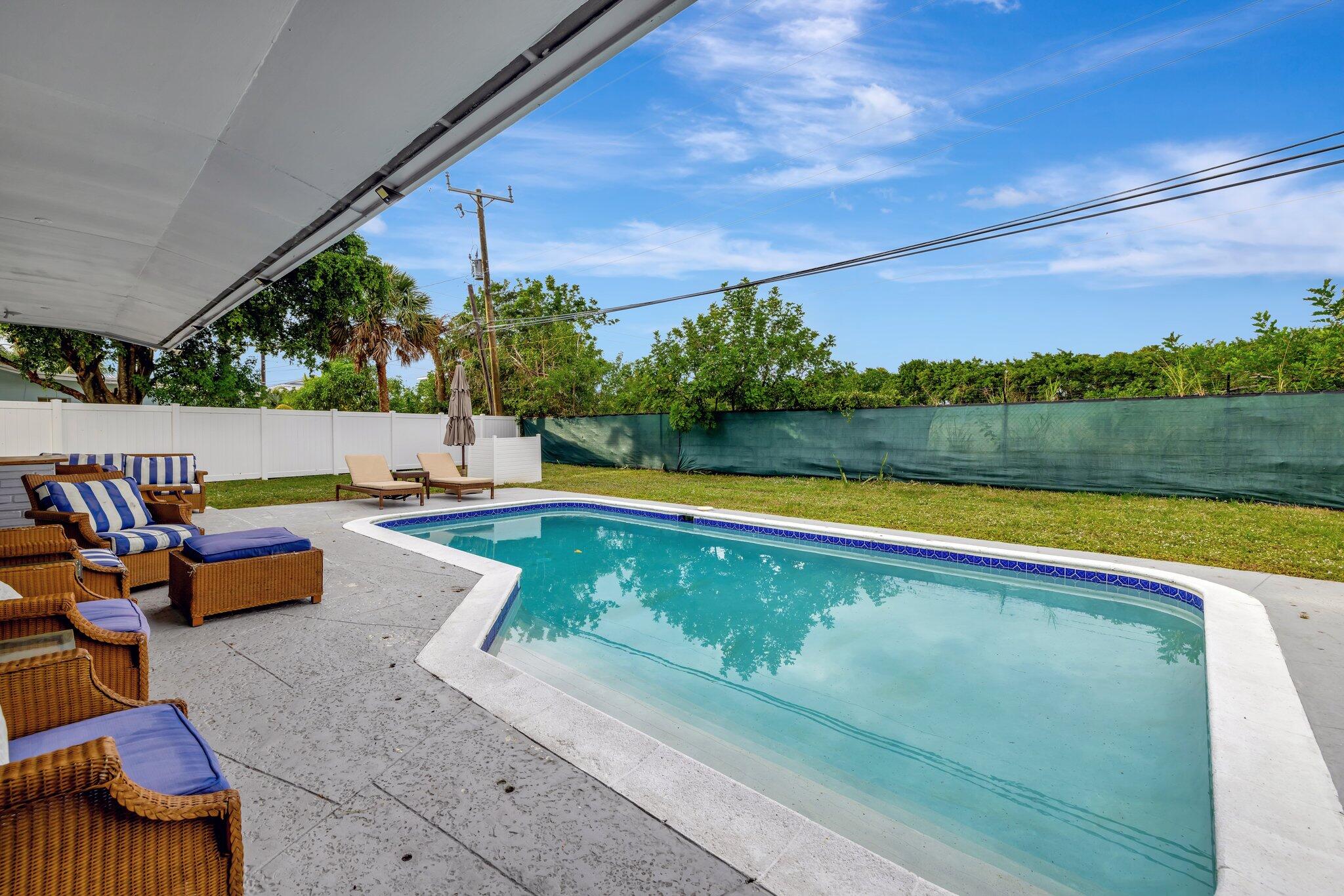 231 NW 21st Street