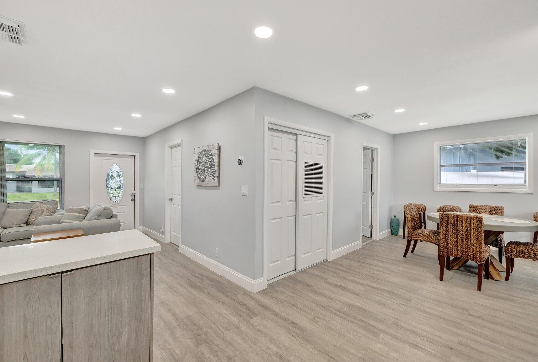 231 NW 21st Street