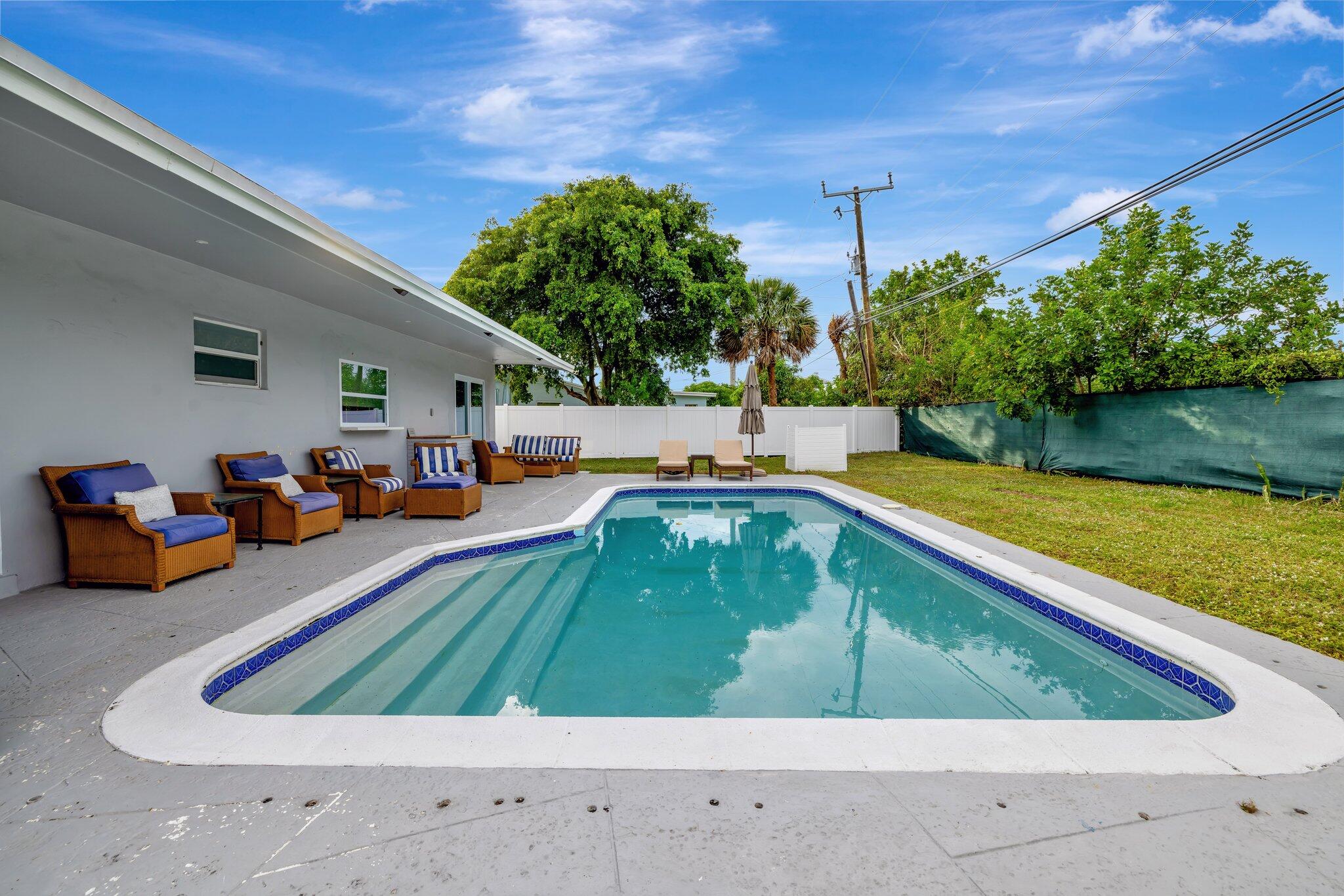 231 NW 21st Street