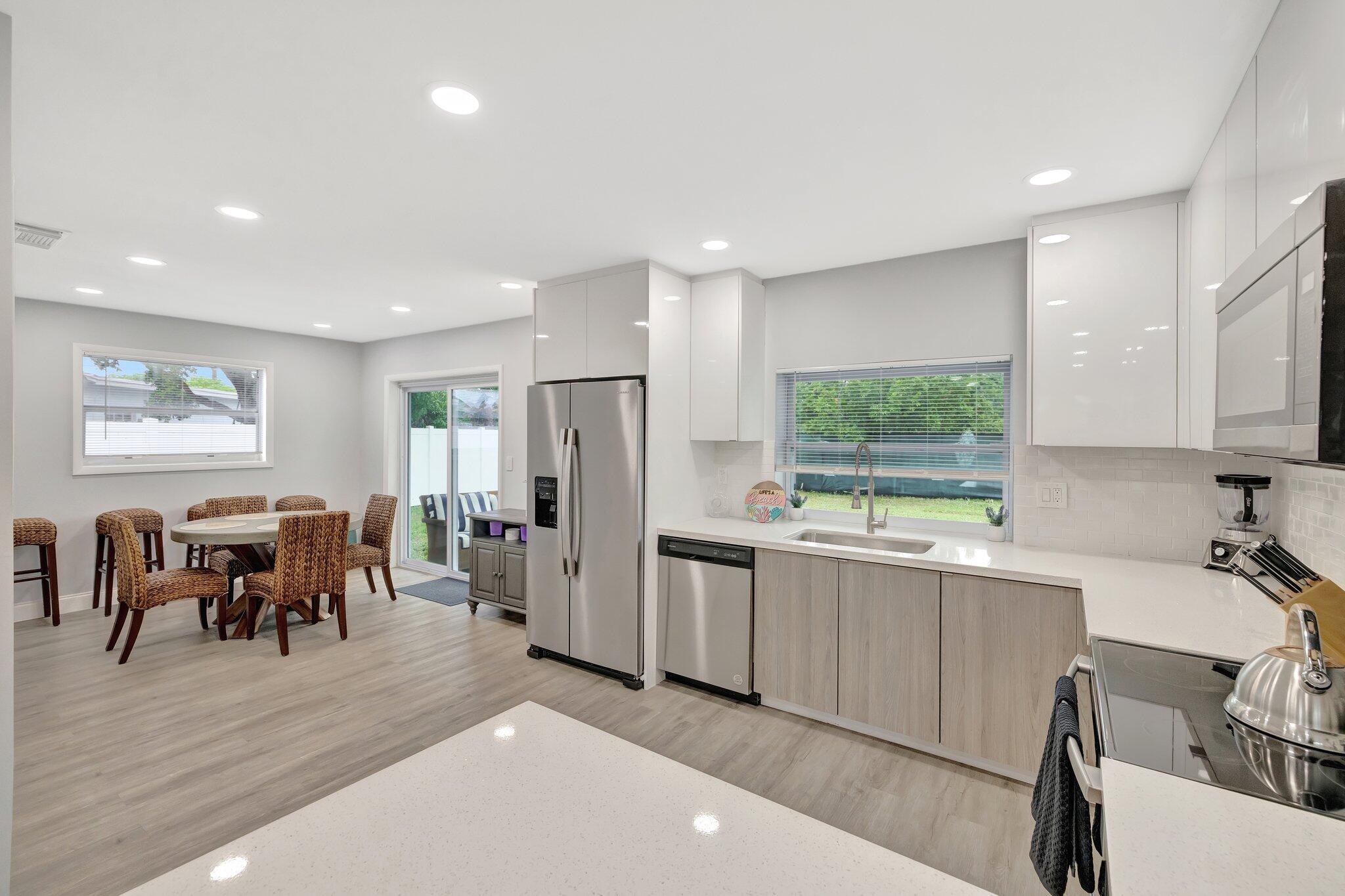 231 NW 21st Street