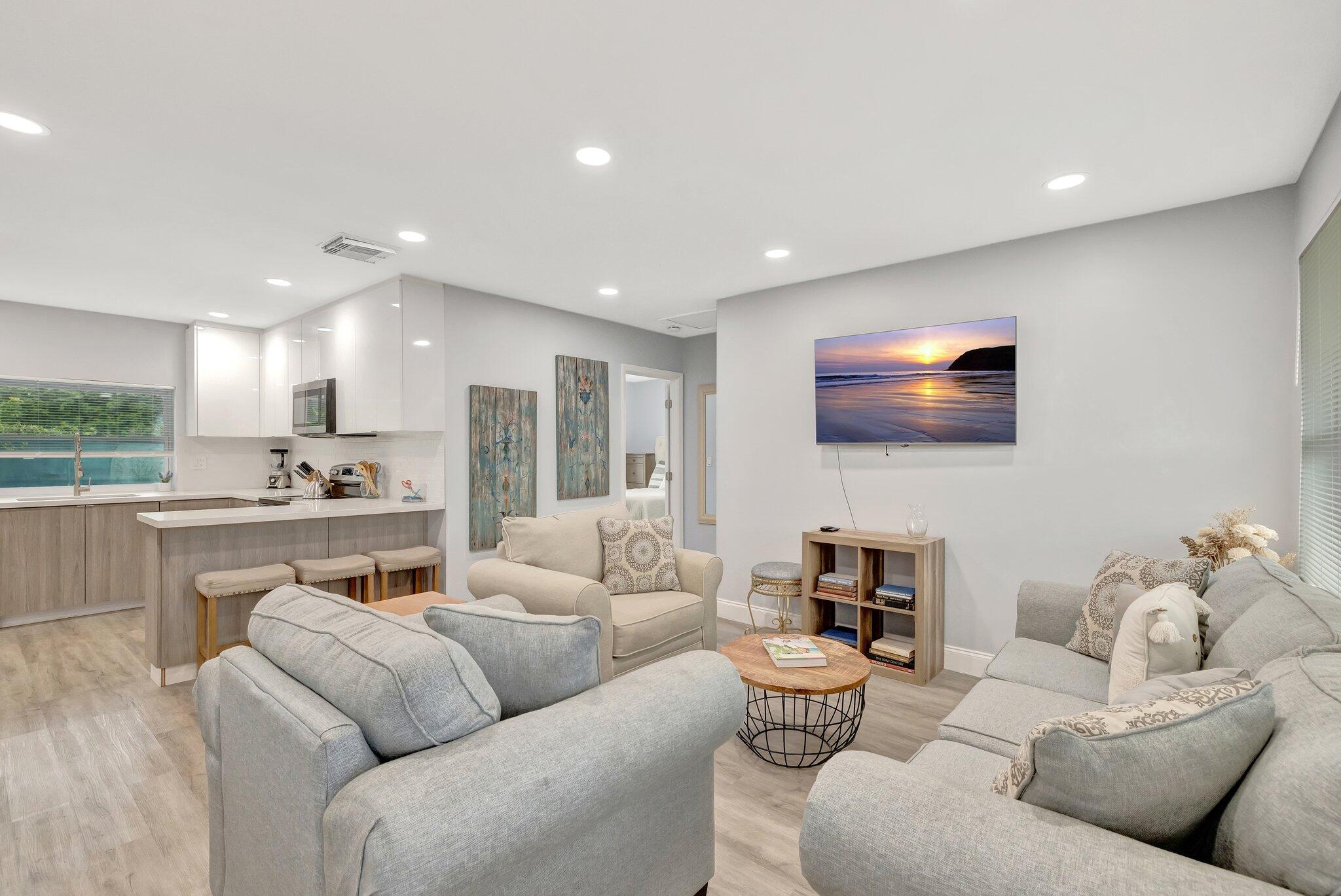 231 NW 21st Street