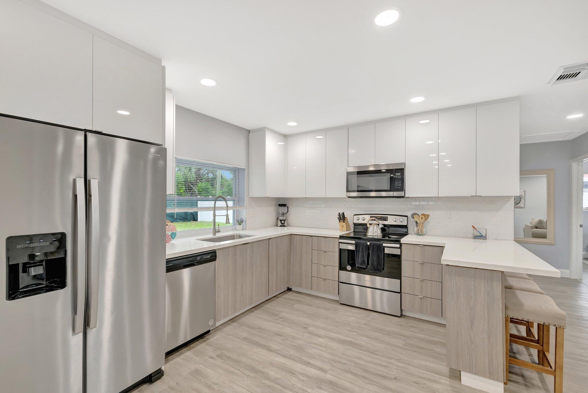 231 NW 21st Street