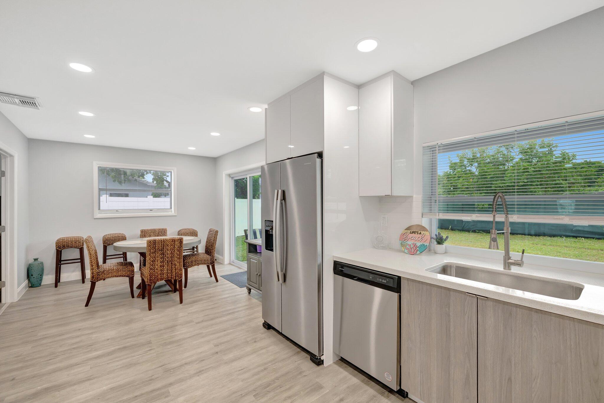 231 NW 21st Street