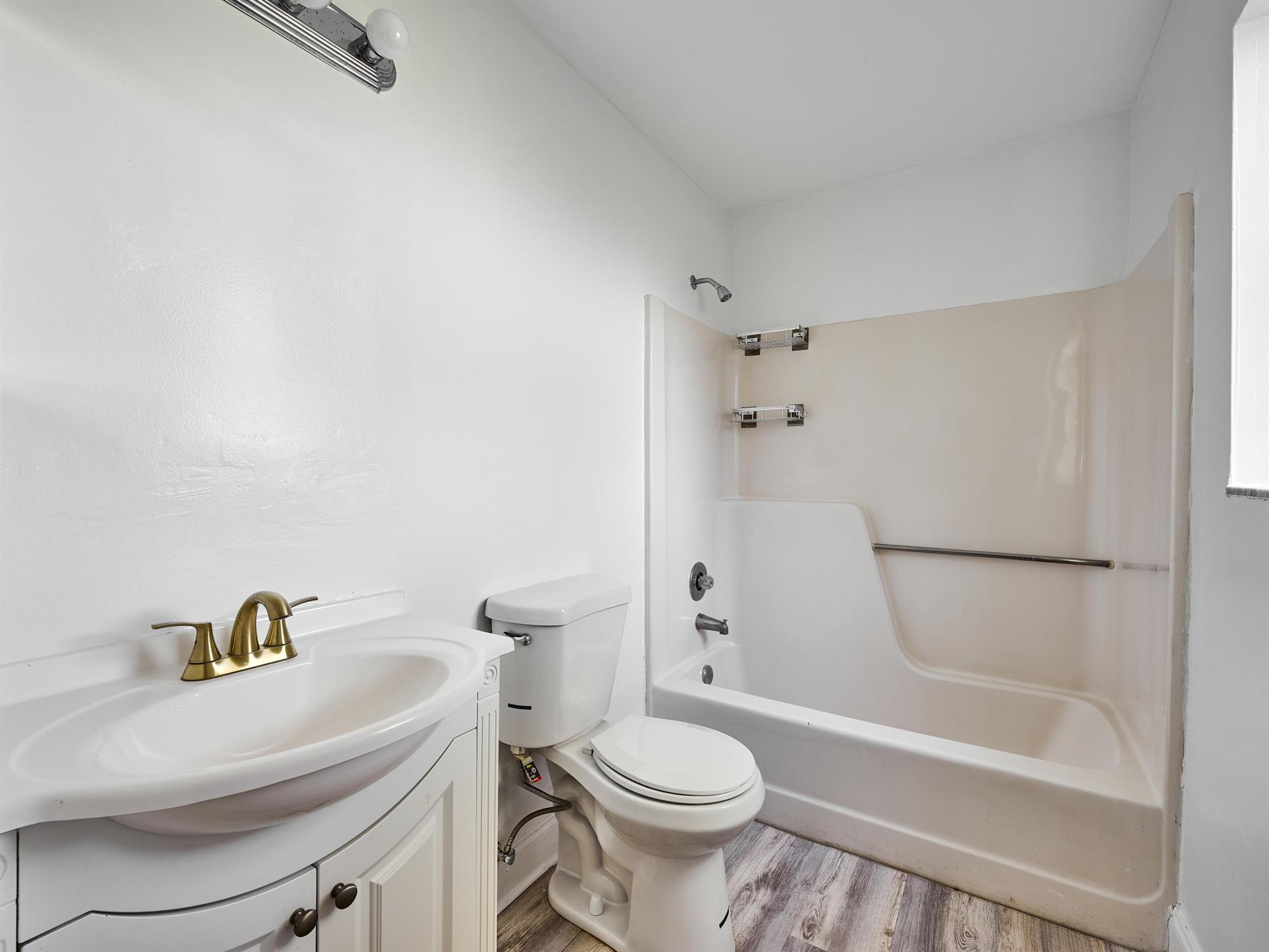 21 Crossings B Circle B