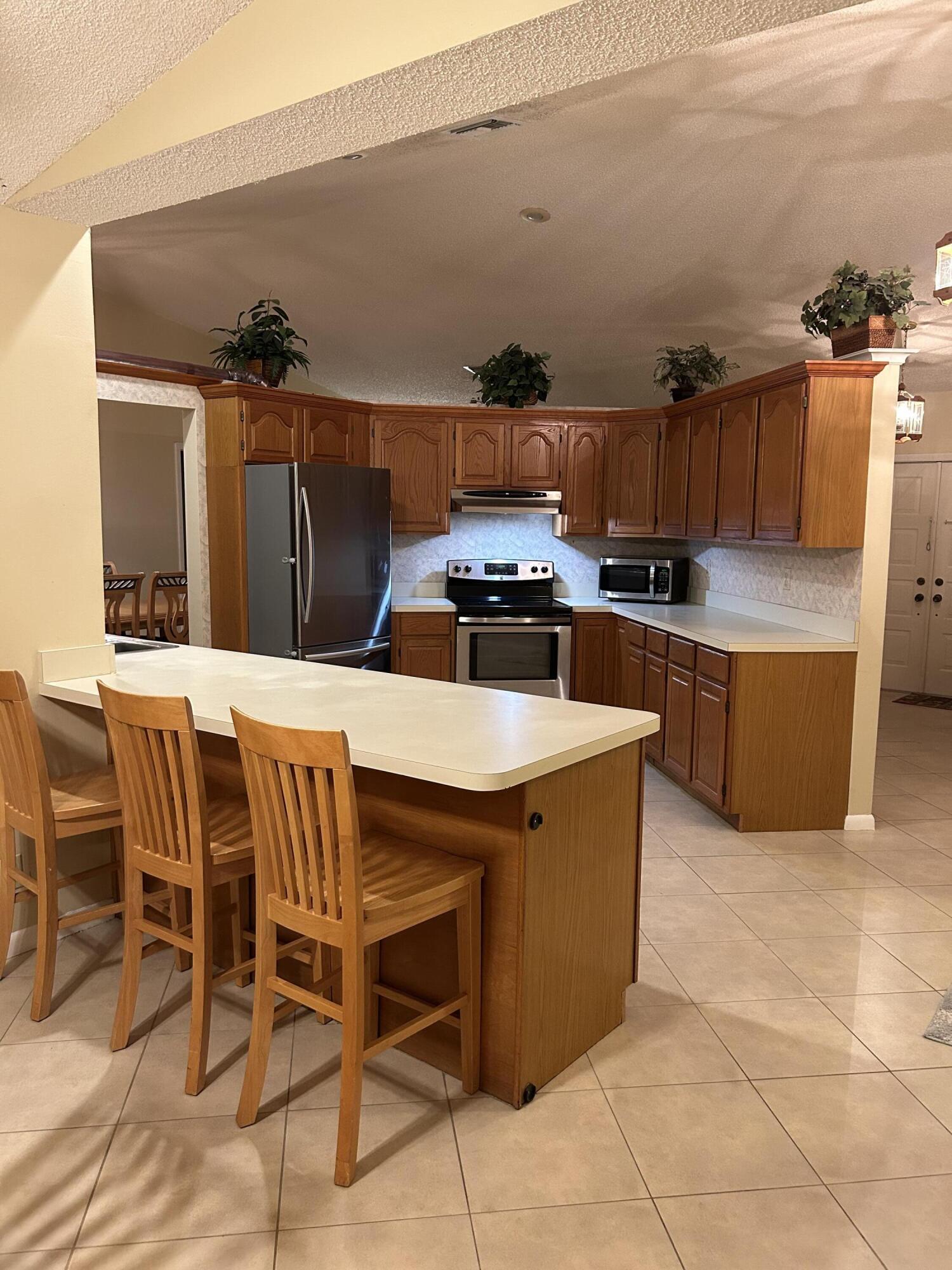 350 Apache Lane