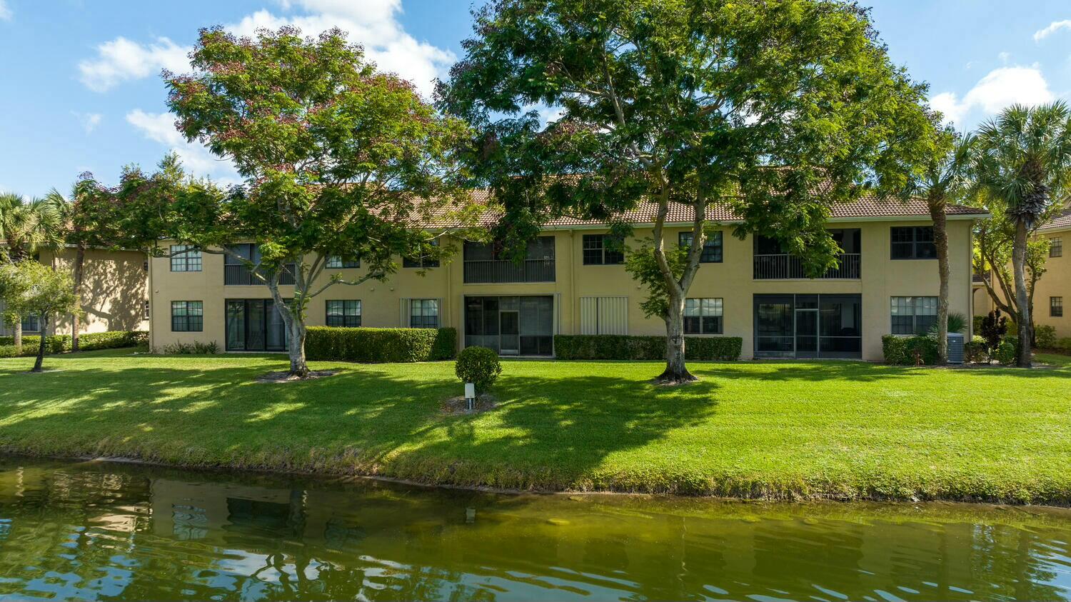 22791 Trelawny Terrace F