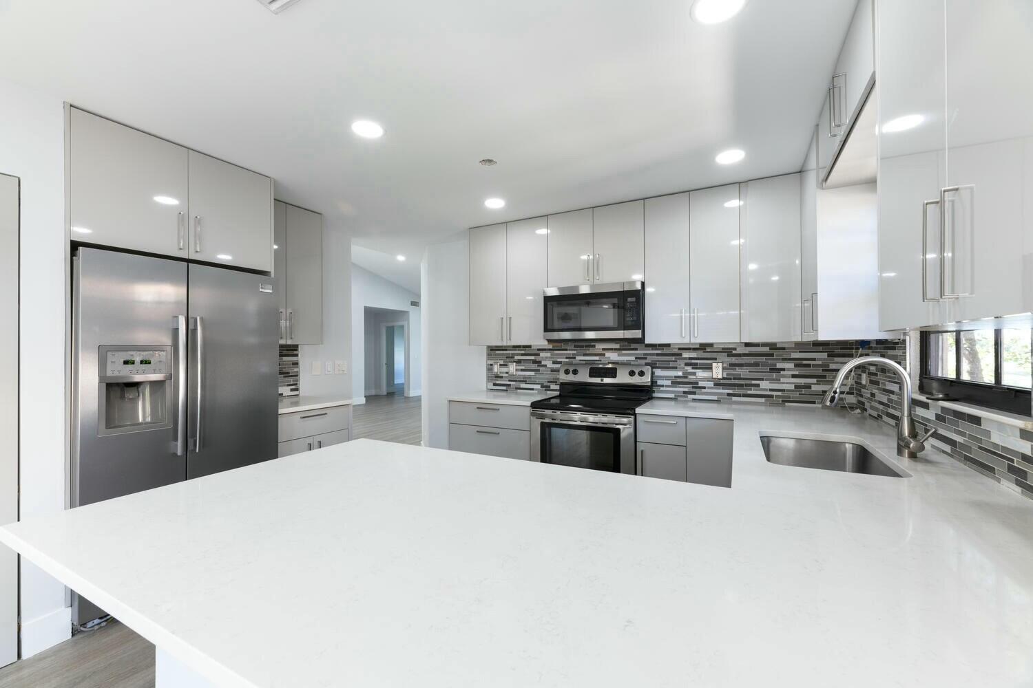 22791 Trelawny Terrace F