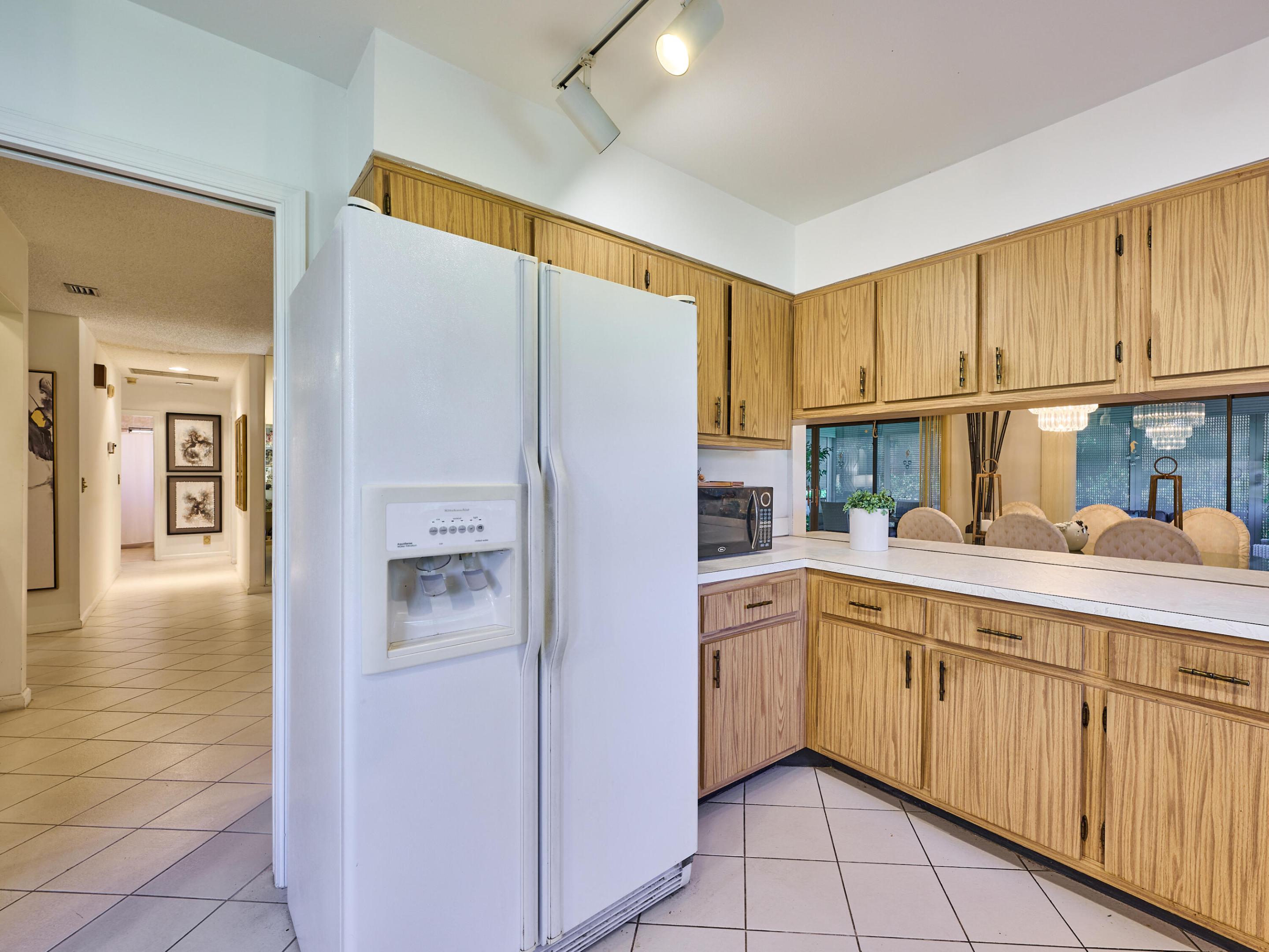 5976 Colony Court