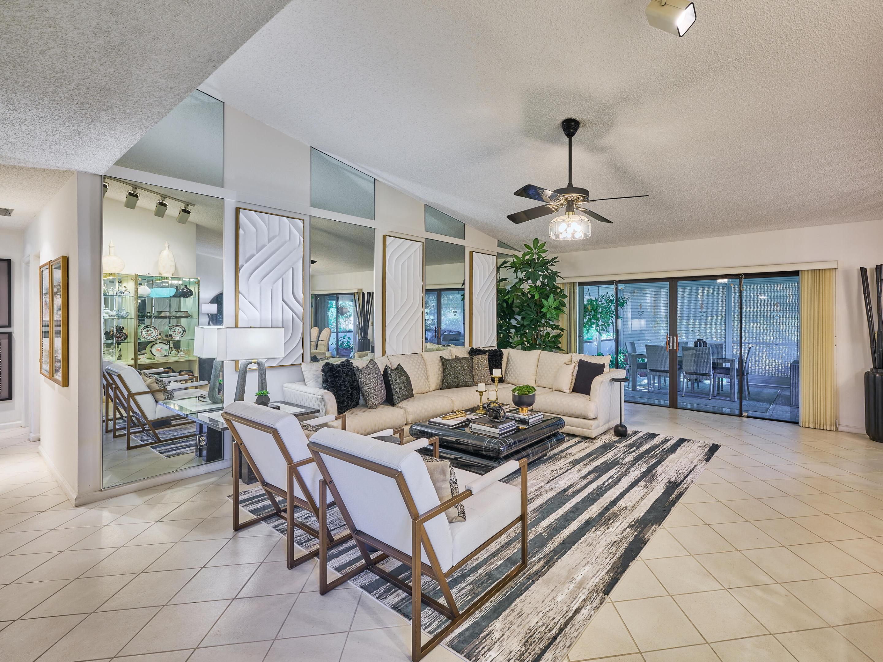 5976 Colony Court