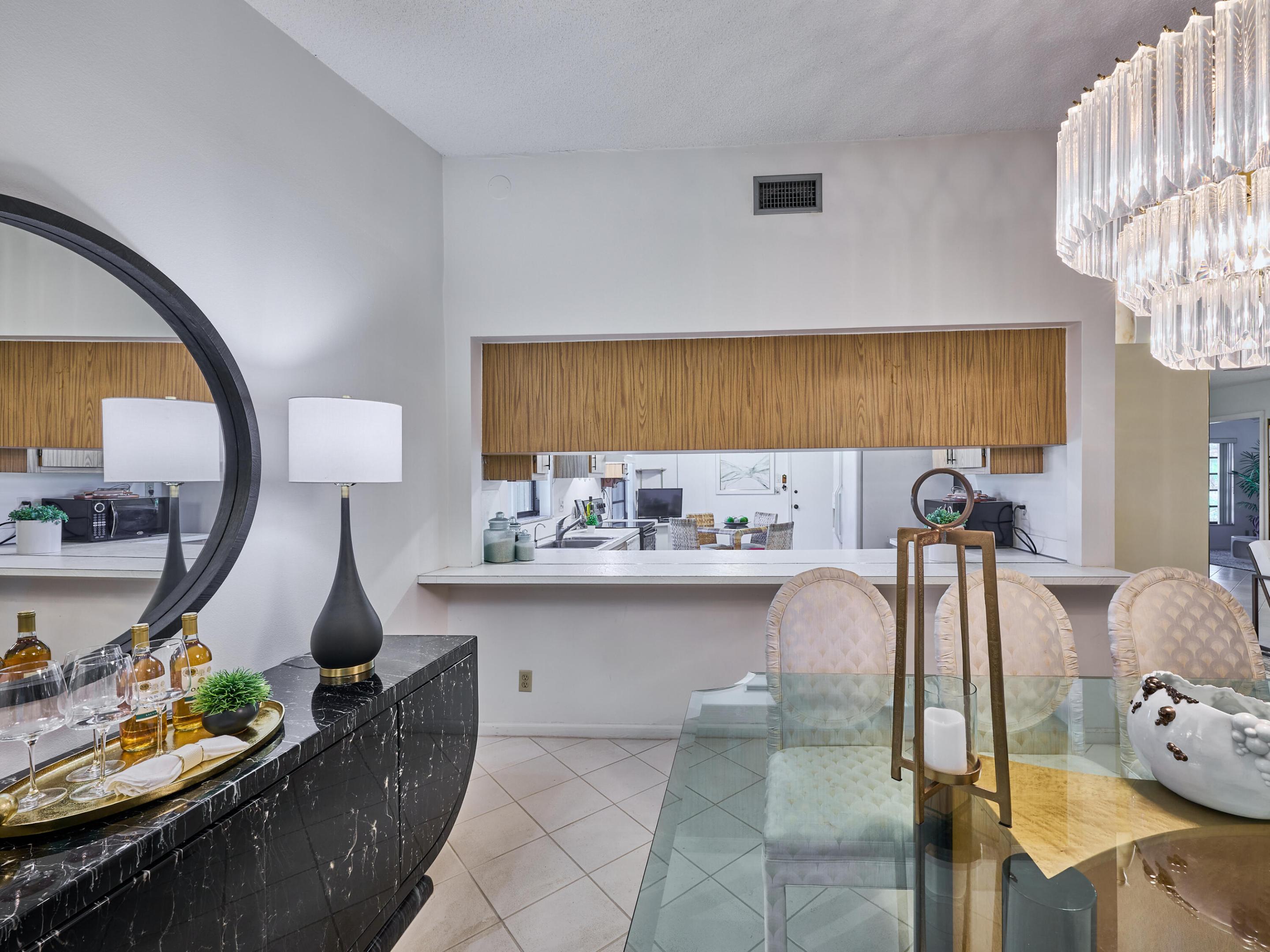5976 Colony Court