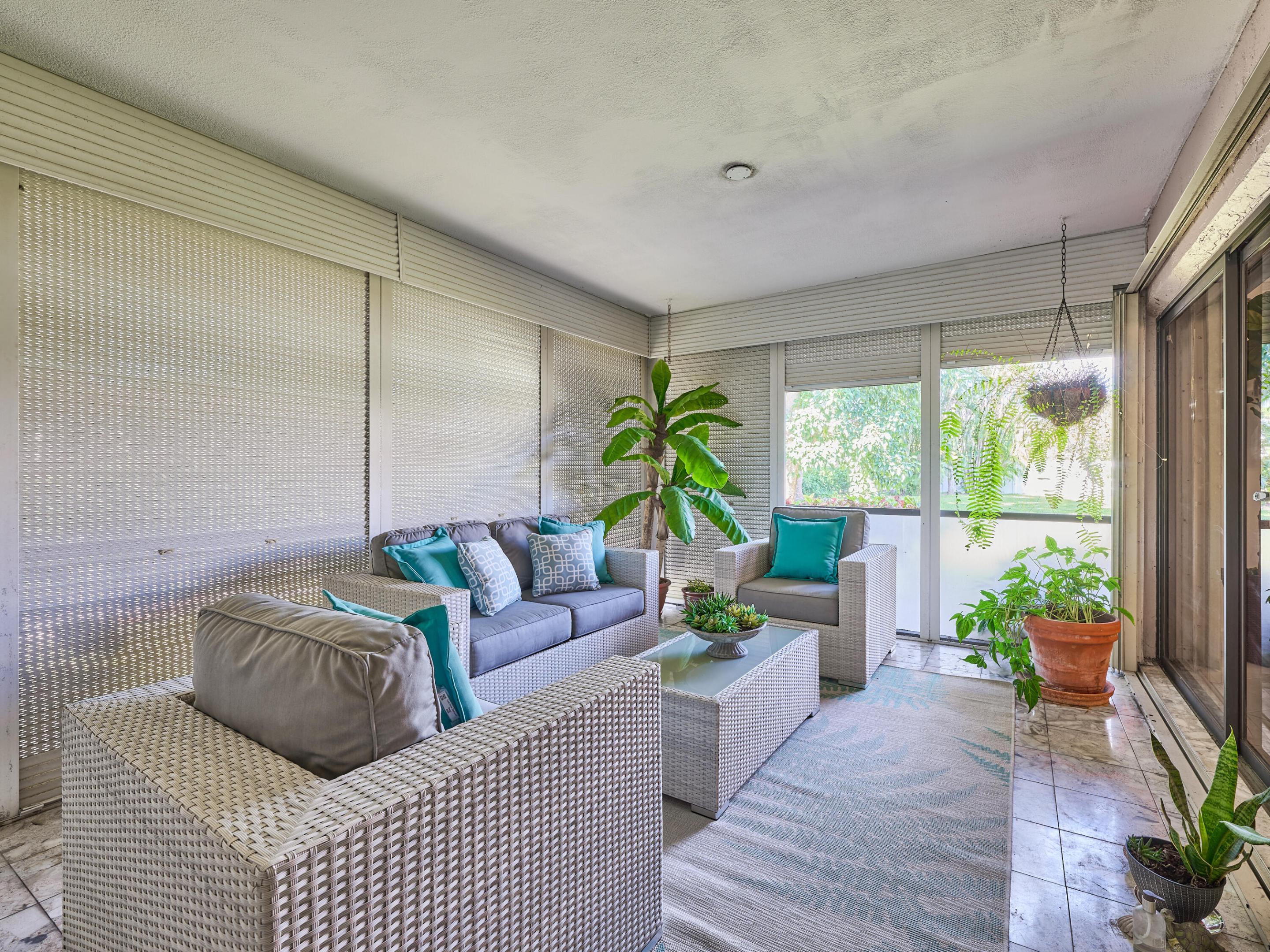 5976 Colony Court