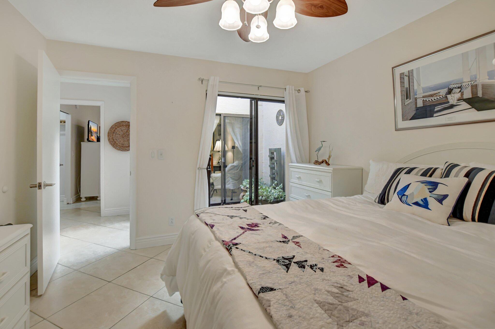 7611 Sierra Terrace W