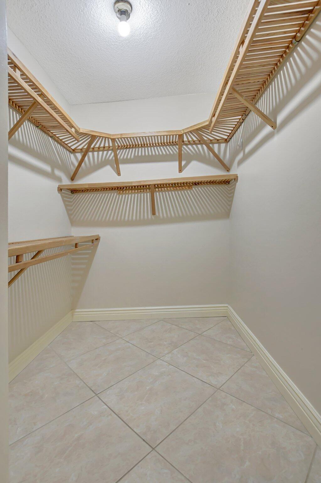 7611 Sierra Terrace W