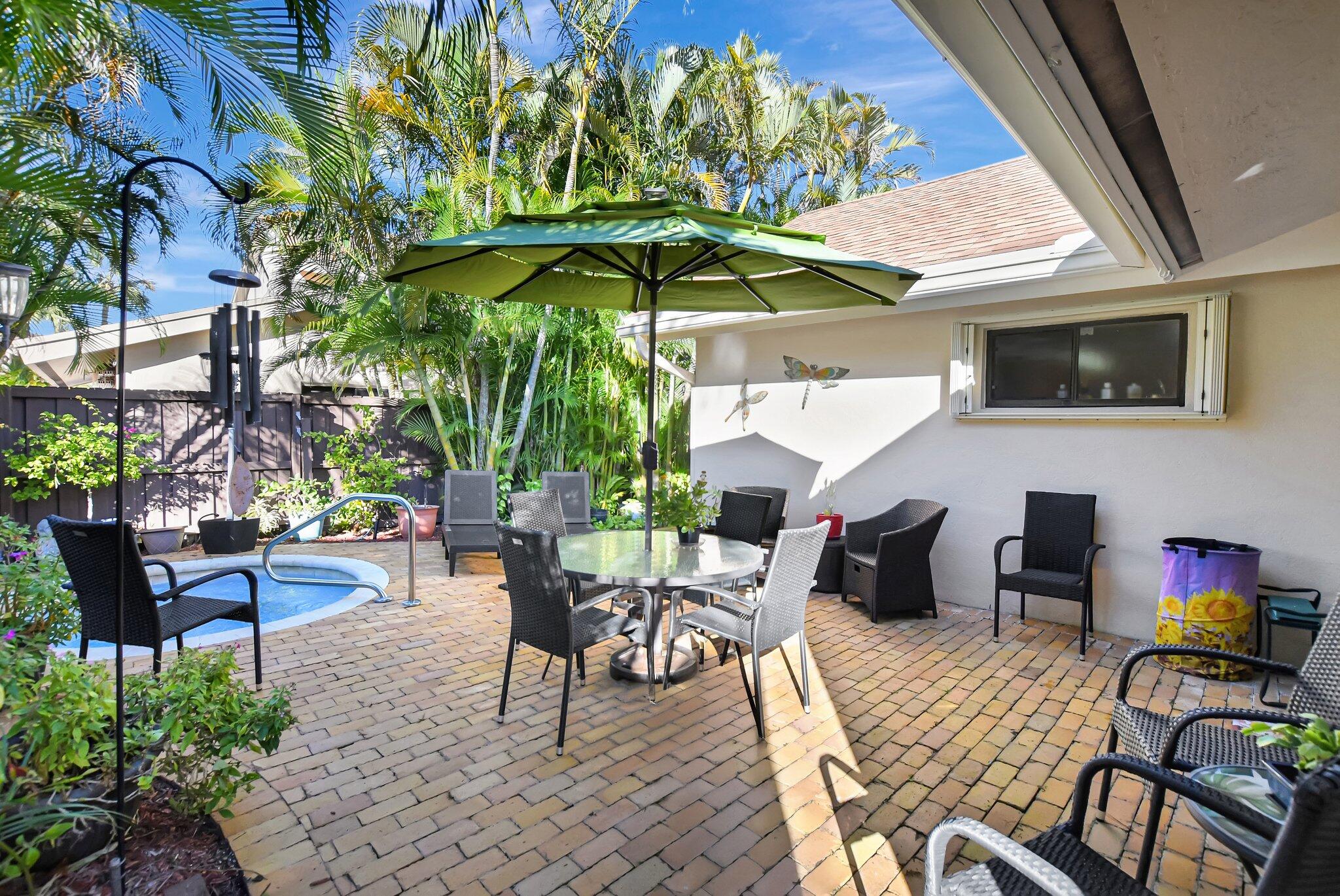 7611 Sierra Terrace W