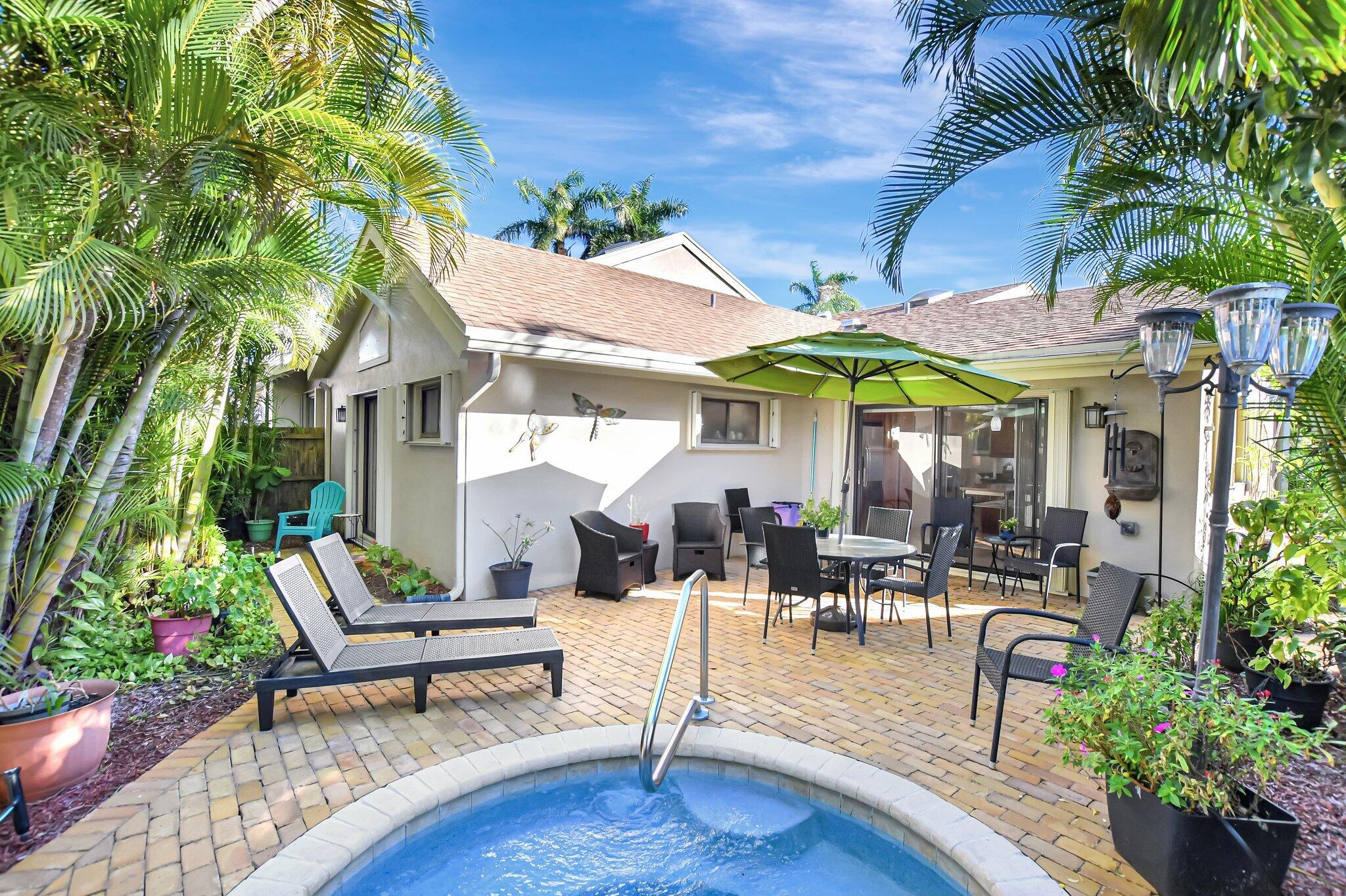 7611 Sierra Terrace W