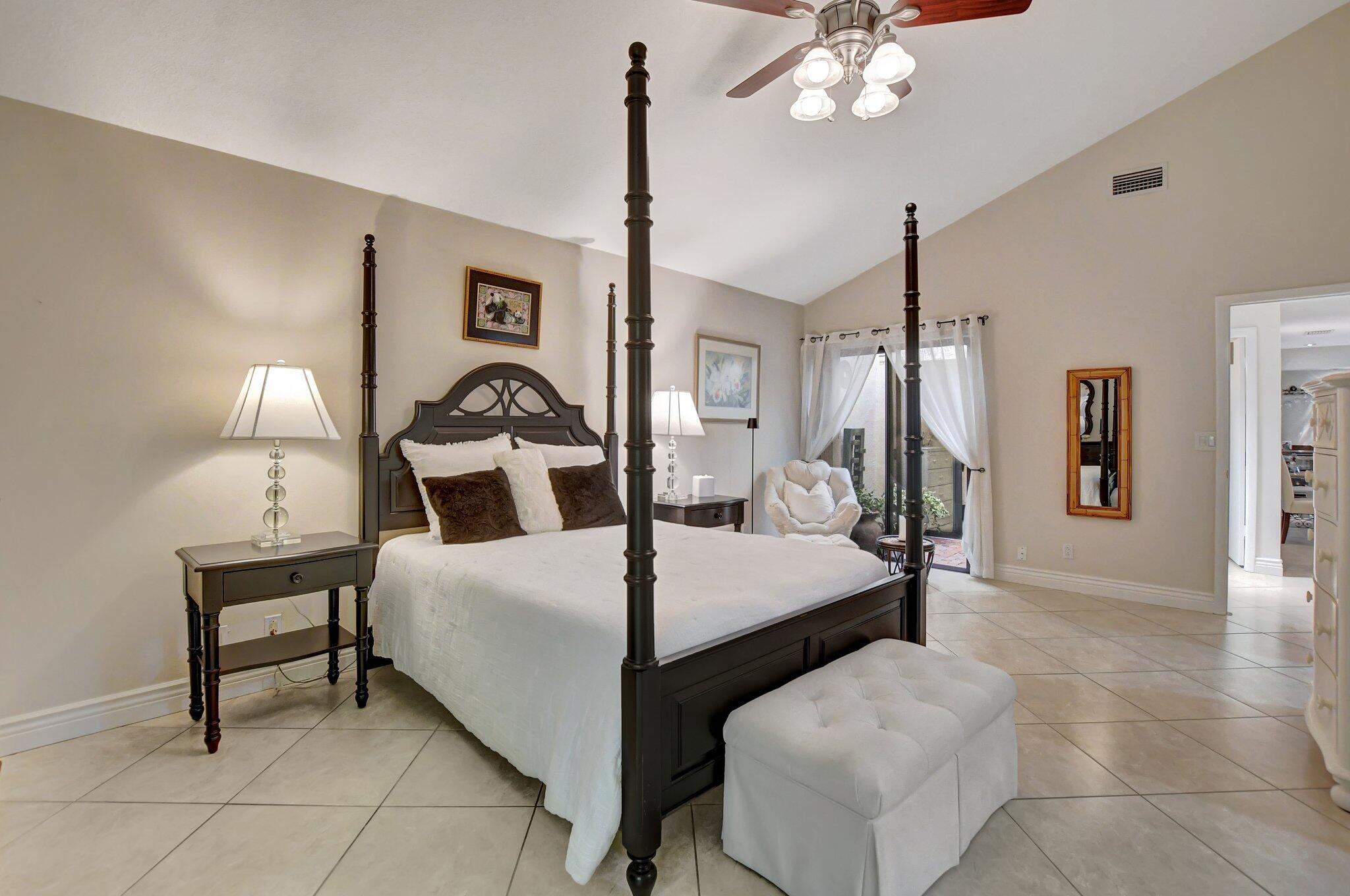 7611 Sierra Terrace W