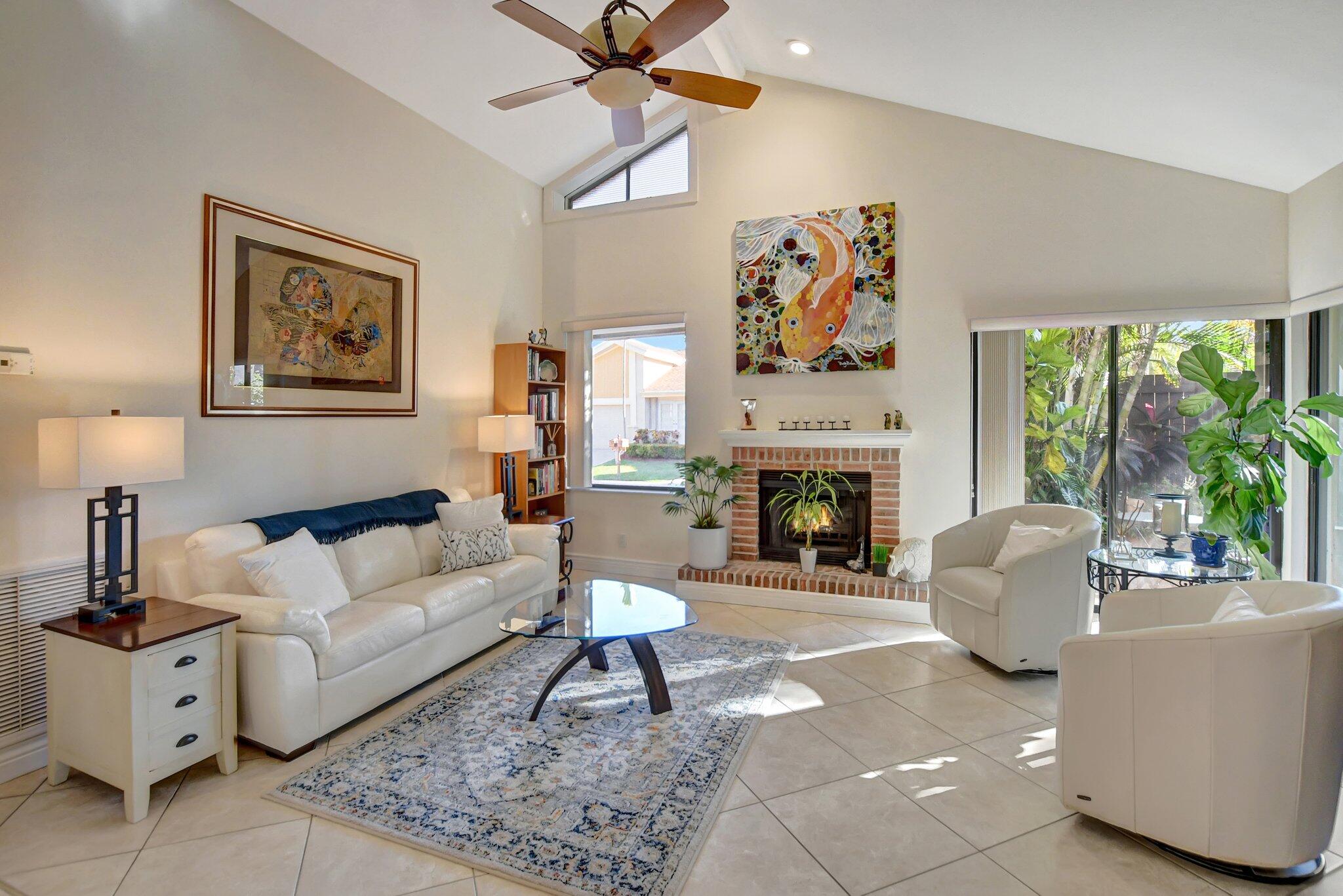 7611 Sierra Terrace W